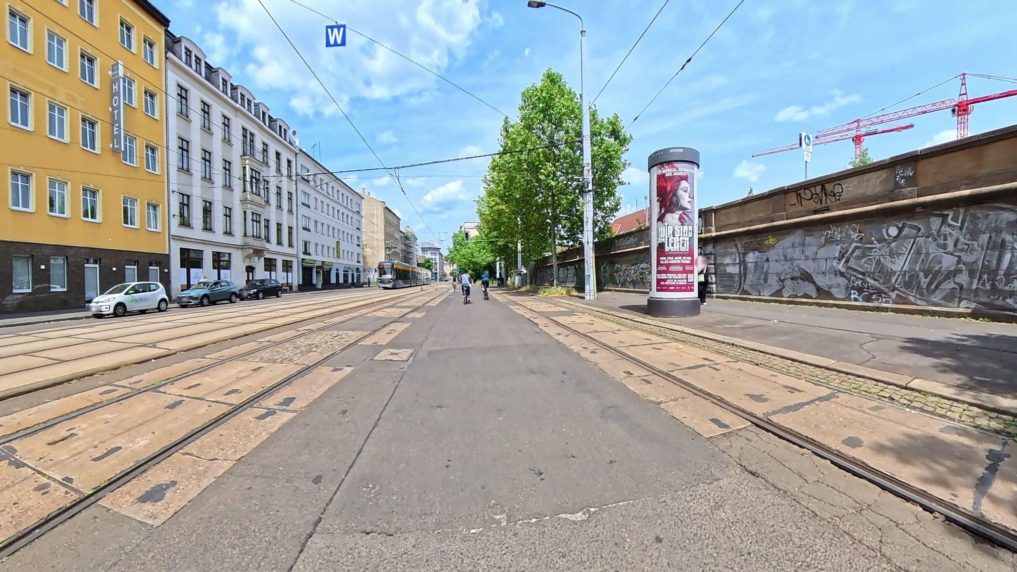Street view near Luga Homes, Leipzig — © AR88 (CC BY-SA · Mapillary)
