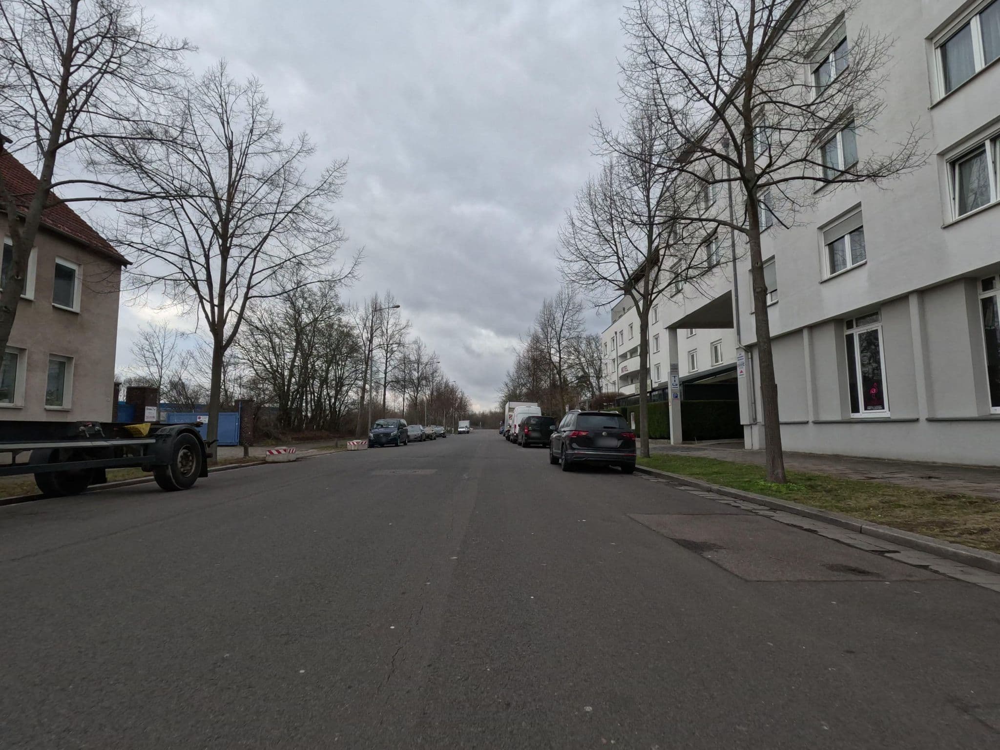 Street view near AVIVA, Gohlis — © kopra (CC BY-SA · Mapillary)