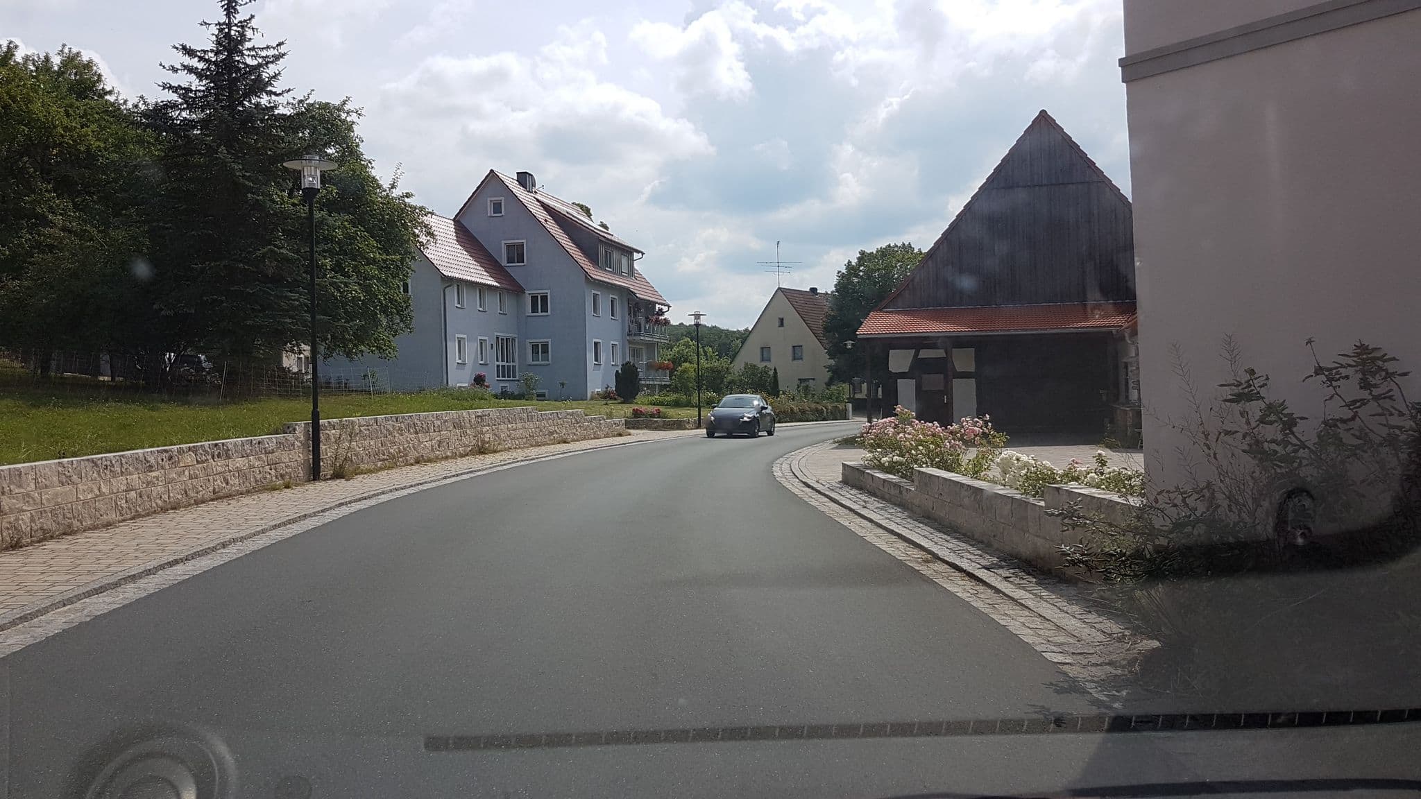Street view near Ferienhof Stephanus, Gößweinstein — © r66 (CC BY-SA · Mapillary)