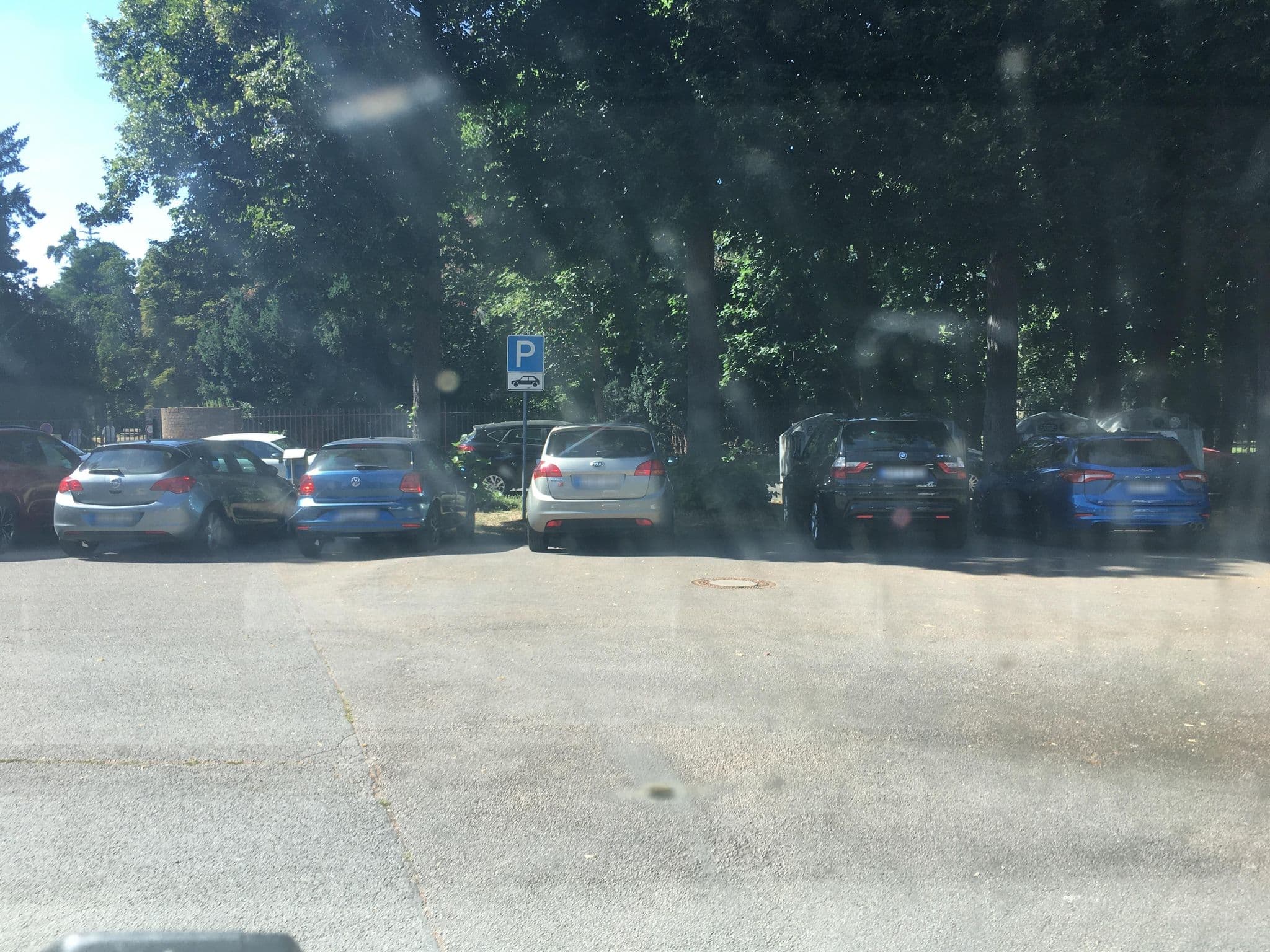 Street view near Wohnmobilstellplatz Paffendorf, Bergheim — © raymond (CC BY-SA · Mapillary)