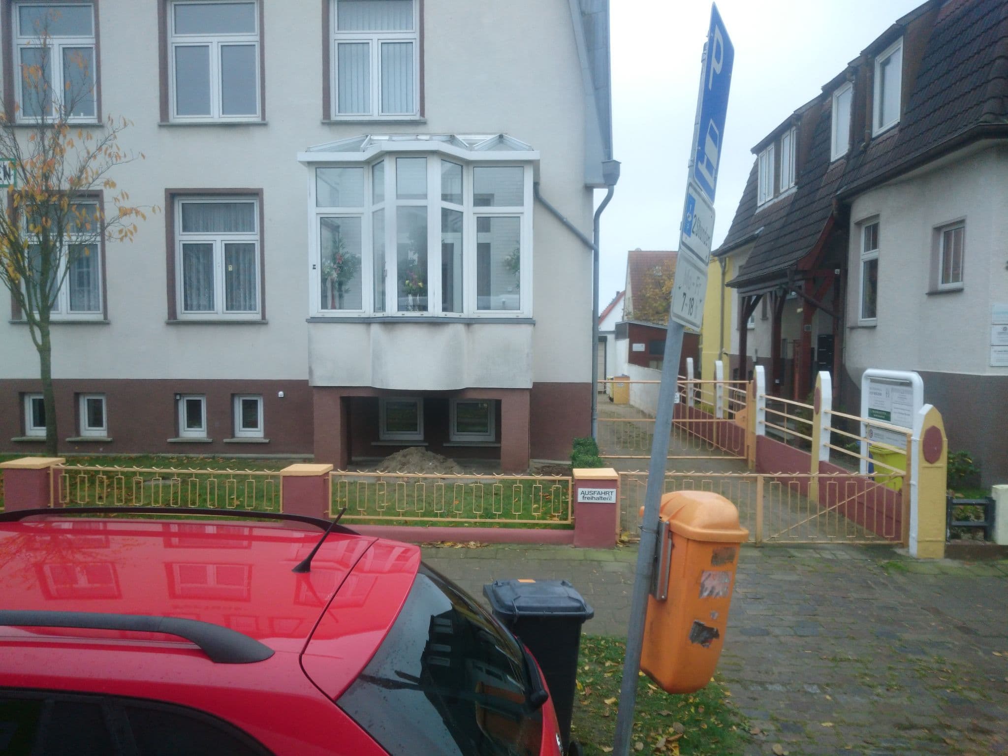 Street view near Villa Fortuna, Warnemünde — © jacobbraeutigam (CC BY-SA · Mapillary)