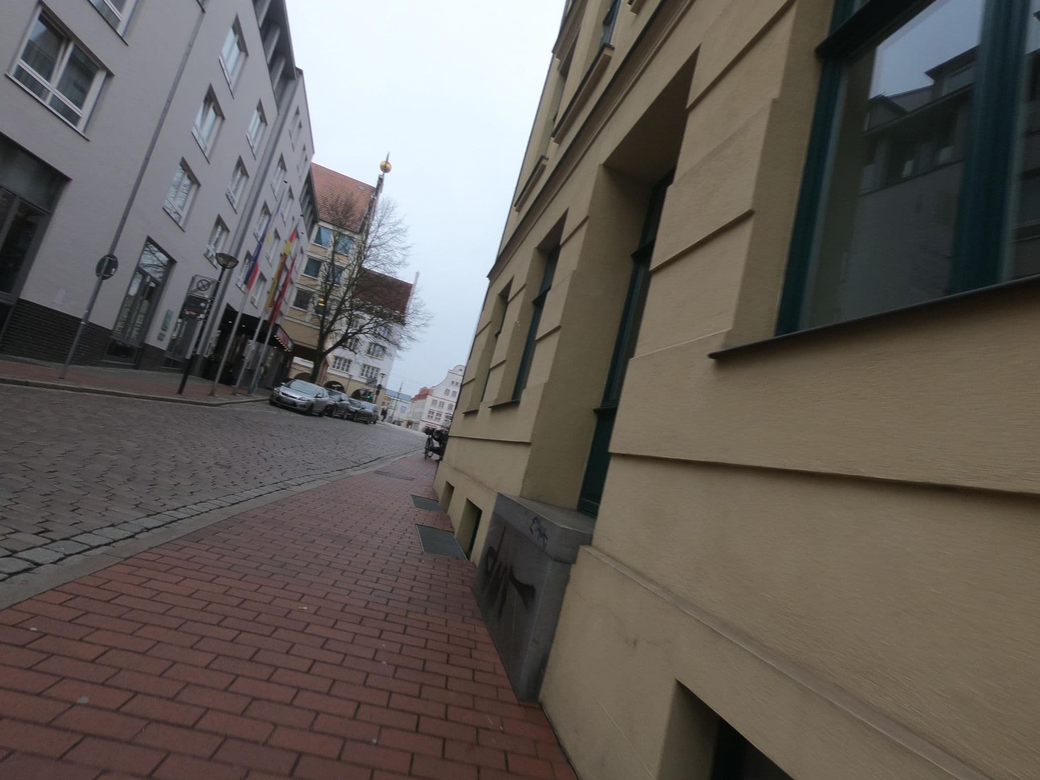 Street view near Vienna House Sonne, Rostock — © 8of9 (CC BY-SA · Mapillary)