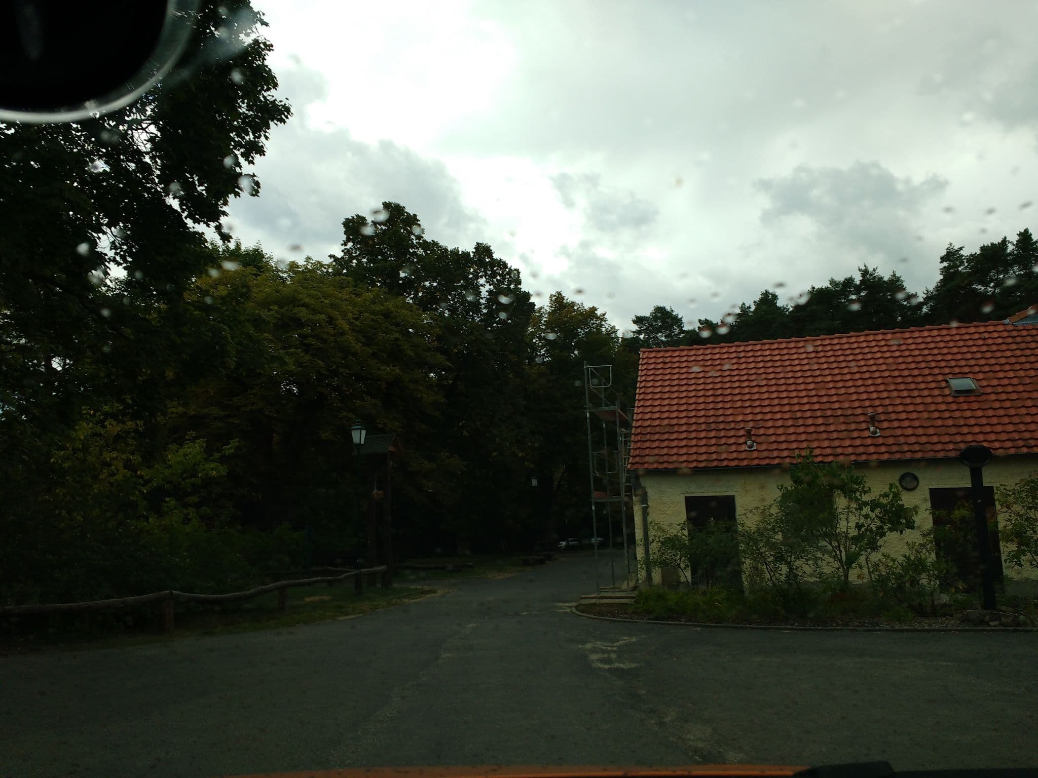 Street view near Evangelische Jugendbildungs- und Begegnungsstätte Hirschluch, Storkow — © moenk (CC BY-SA · Mapillary)