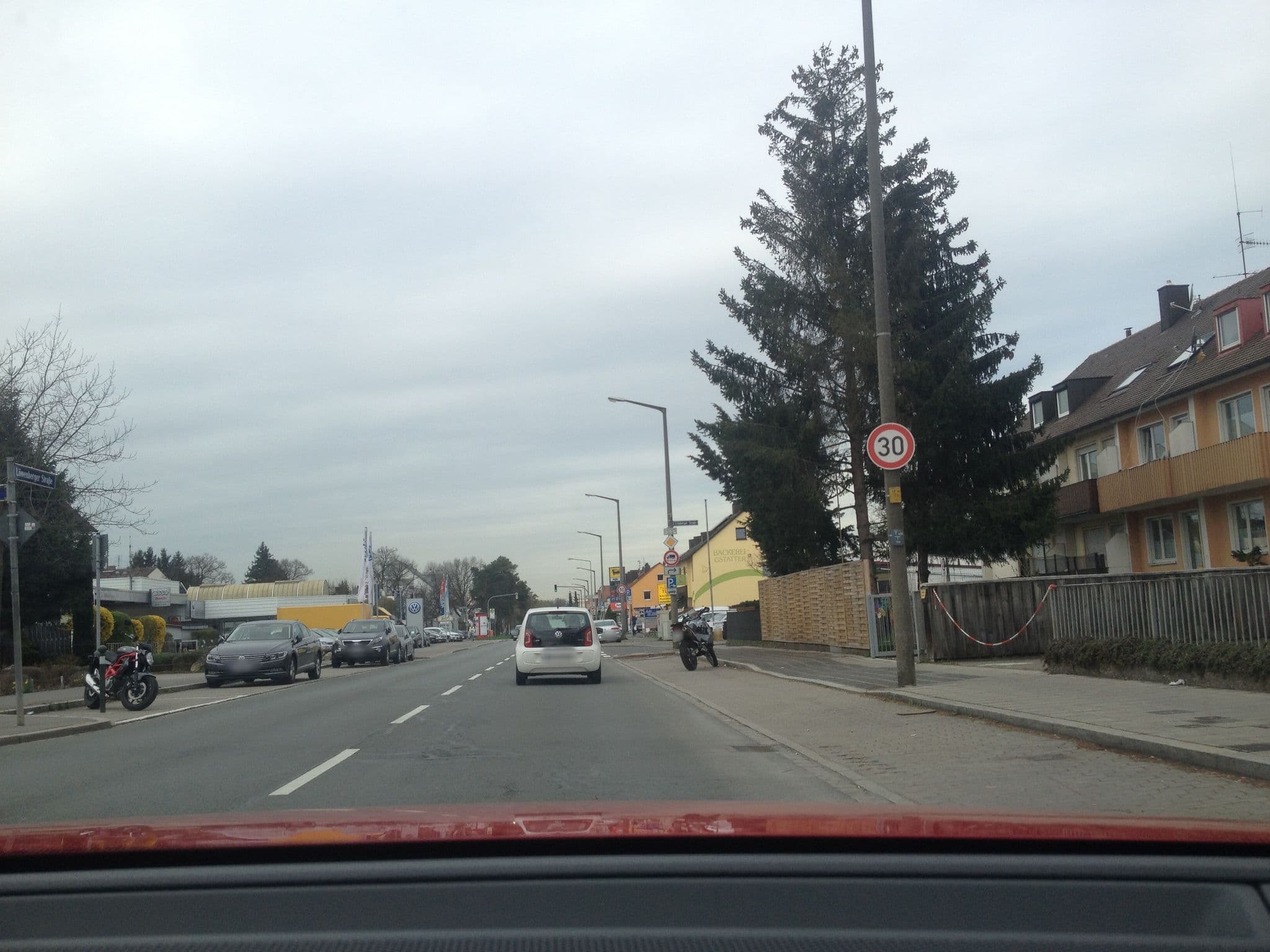 Street view near Nürnberger Trichter, Feucht — © geo (CC BY-SA · Mapillary)