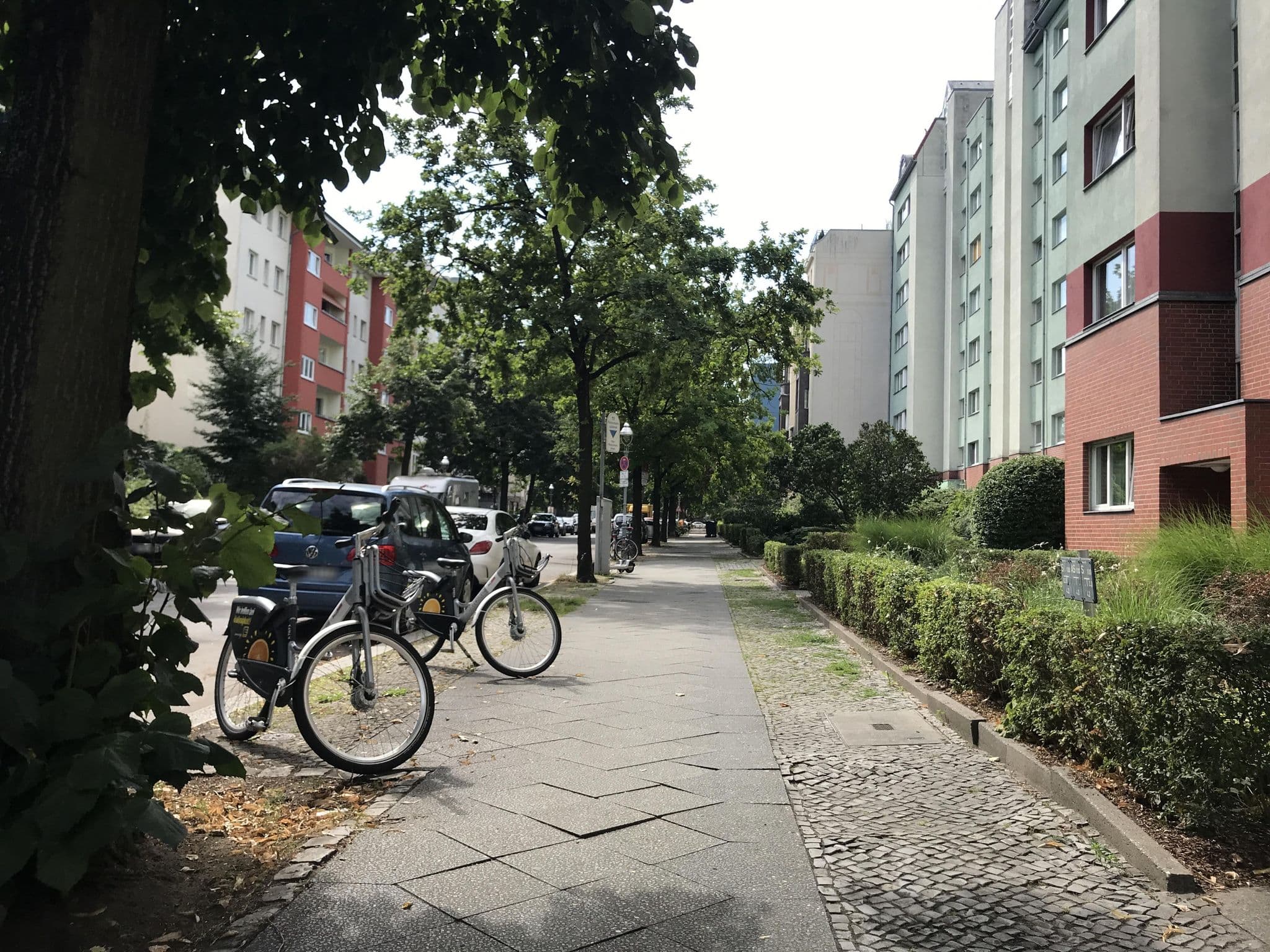 Street view near Carolinenhof, Wilmersdorf — © miguel_andrade (CC BY-SA · Mapillary)