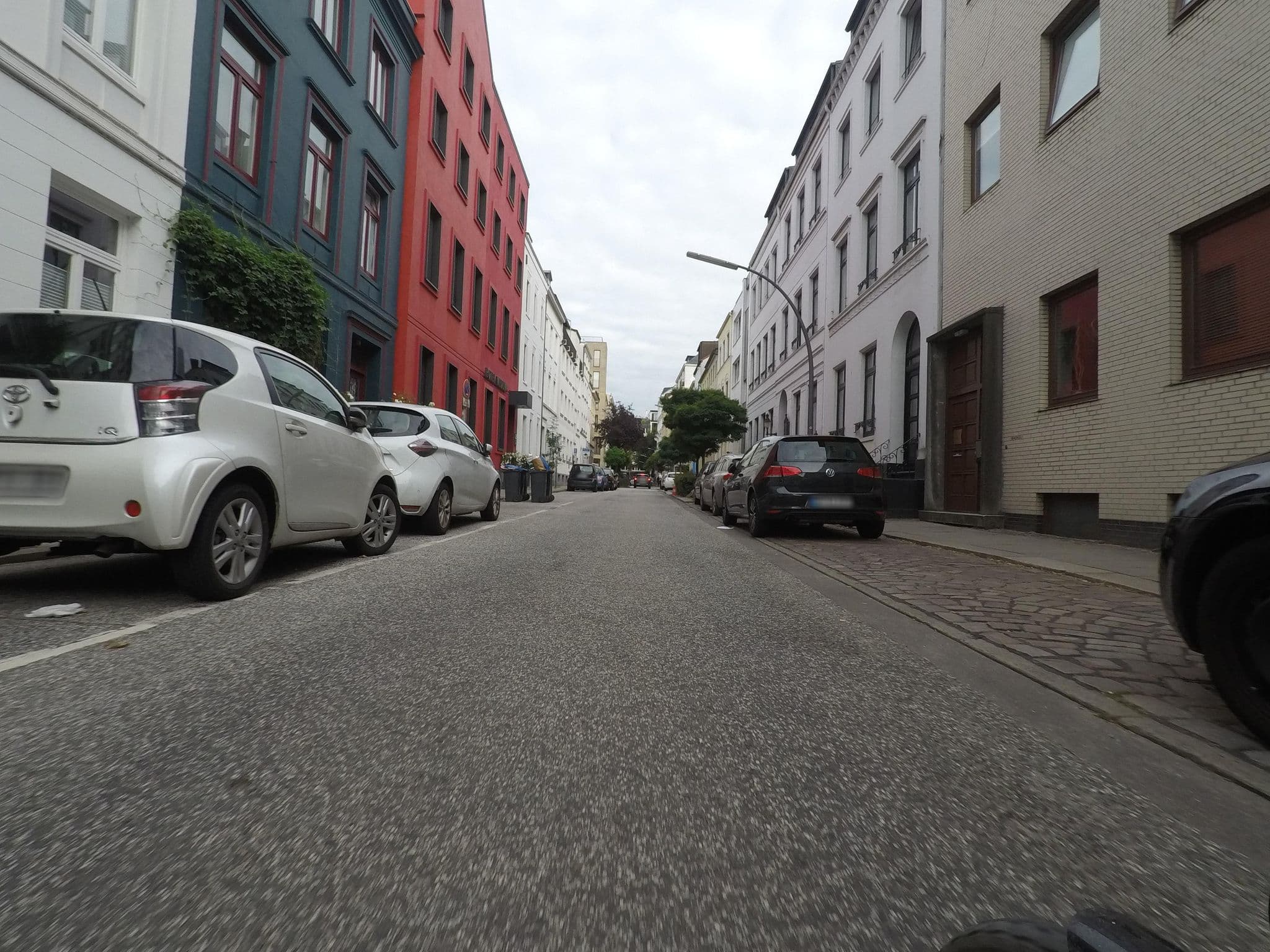 Street view near Wedina, St. Georg — © mjay (CC BY-SA · Mapillary)