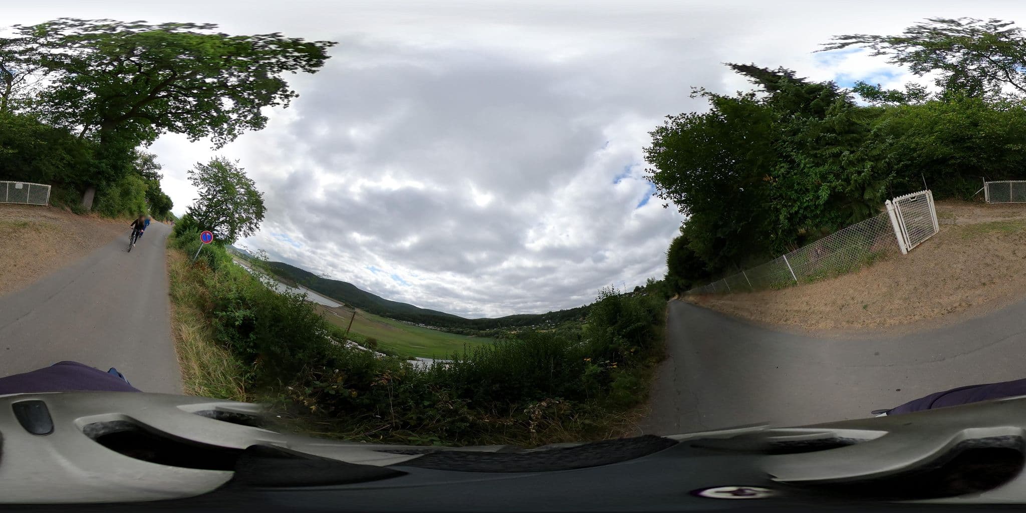 Street view near Terrassencampingplatz Wieseloh, Vöhl — © tmka (CC BY-SA · Mapillary)