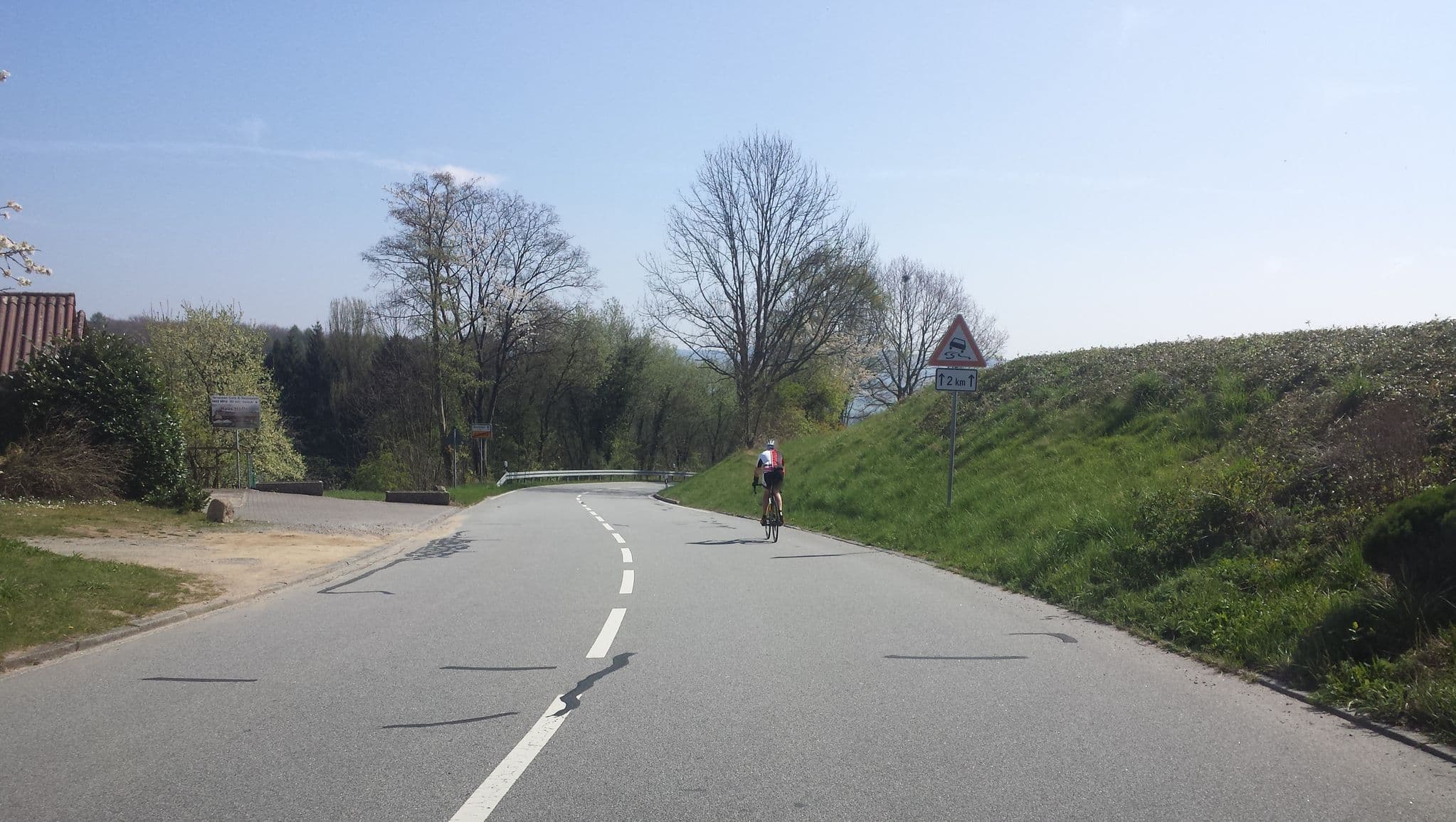 Street view near Haus Höfle, Laudenbach — © wegavision (CC BY-SA · Mapillary)