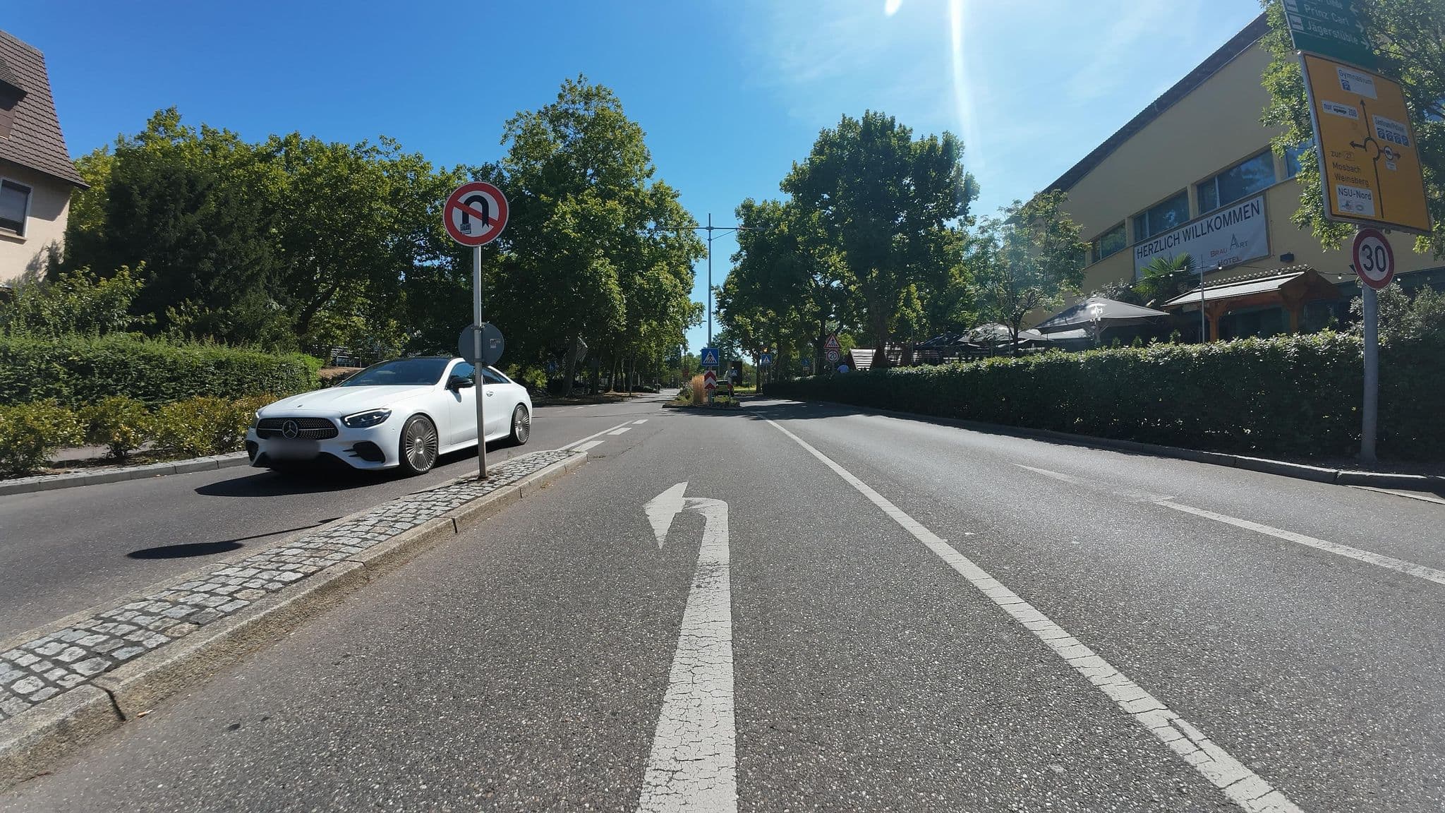 Street view near Brau-Art, Neckarsulm — © teddy73 (CC BY-SA · Mapillary)