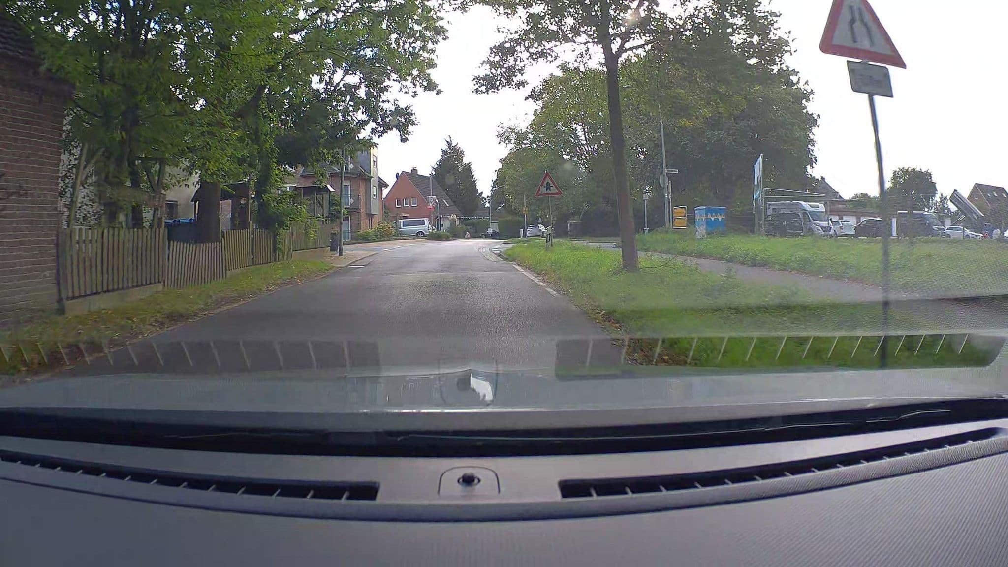 Street view near Hotel Landhaus Steinhoff, Rheinberg — © poxonline (CC BY-SA · Mapillary)