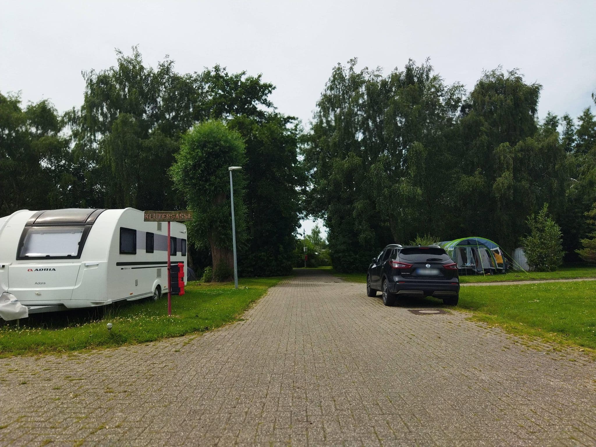 Street view near Campingplatz Knock, Pewsum — © changchun1 (CC BY-SA · Mapillary)