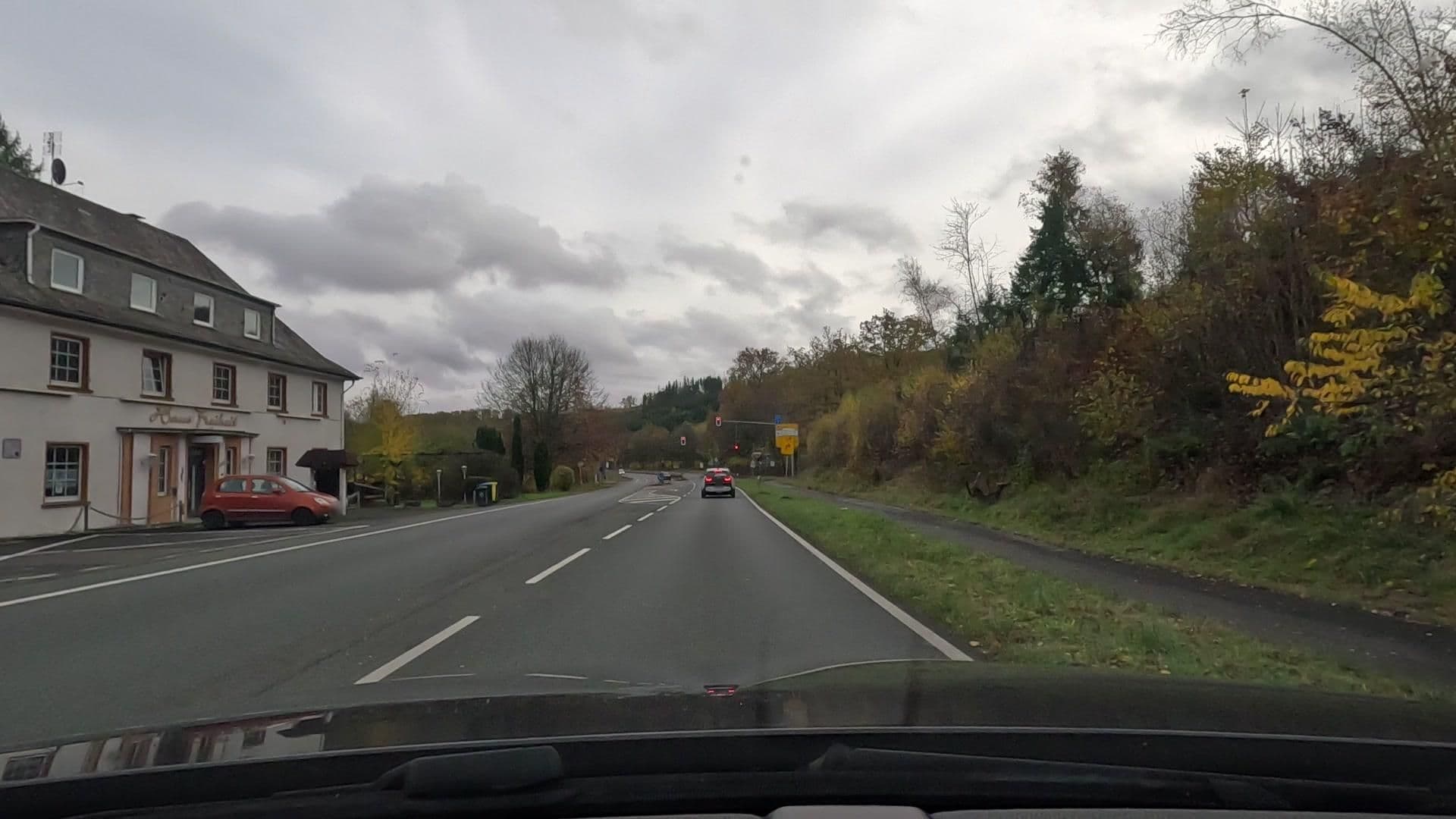 Street view near Hotel-Restaurant-Café Haus Freiheit, Freudenberg — © uwekoch (CC BY-SA · Mapillary)