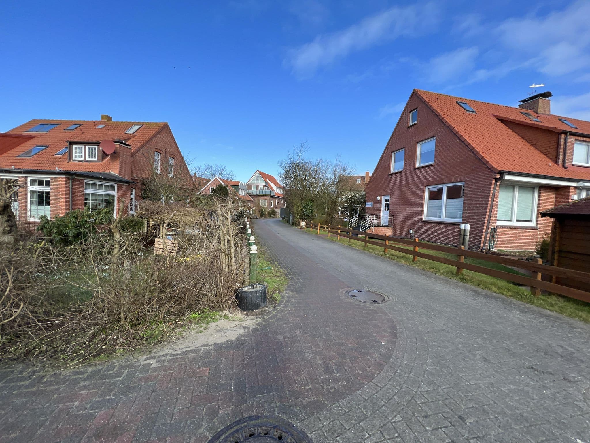 Street view near Kleines Haus, Juist — © pyyjac (CC BY-SA · Mapillary)