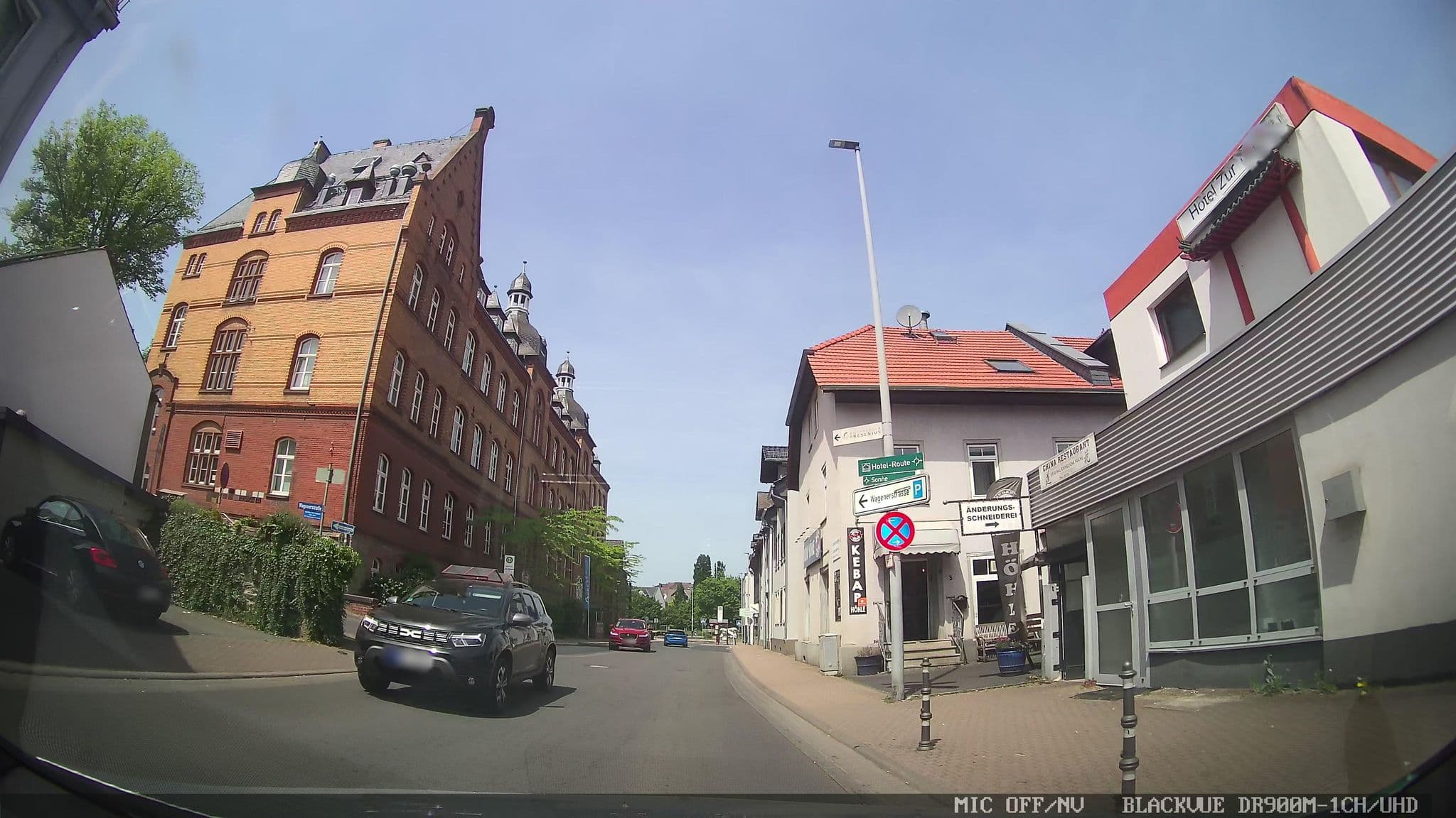 Street view near Hotel zur Traube, Idstein — © chuck (CC BY-SA · Mapillary)