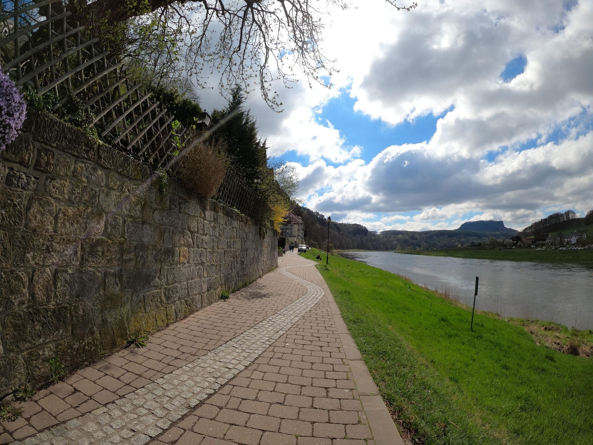 Street view near Haus Elbtalblick, Hohnstein — © Langfahrer (CC BY-SA · Mapillary)