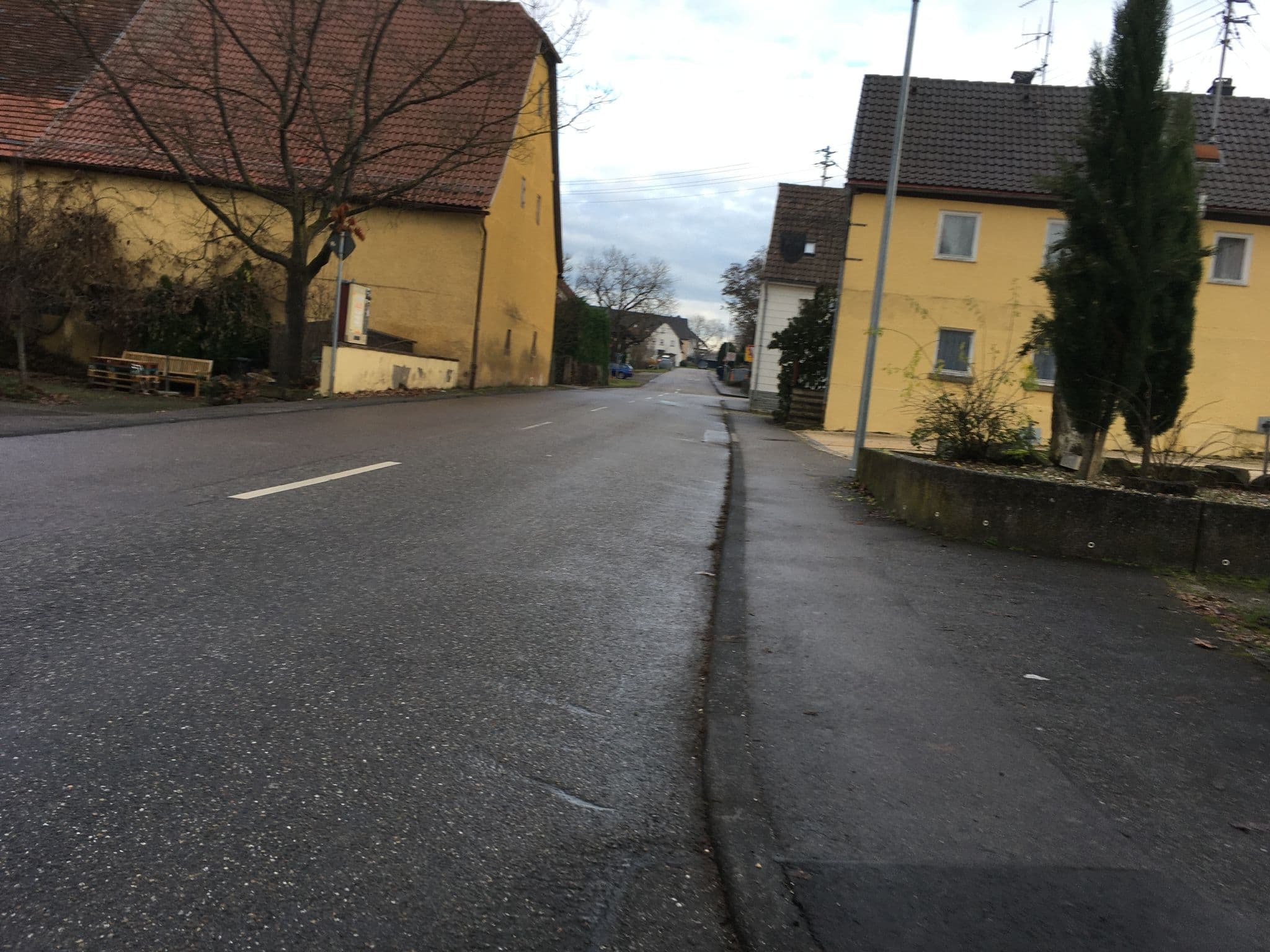 Street view near Landhaus Sturmfeder, Talheim — © changchun1 (CC BY-SA · Mapillary)