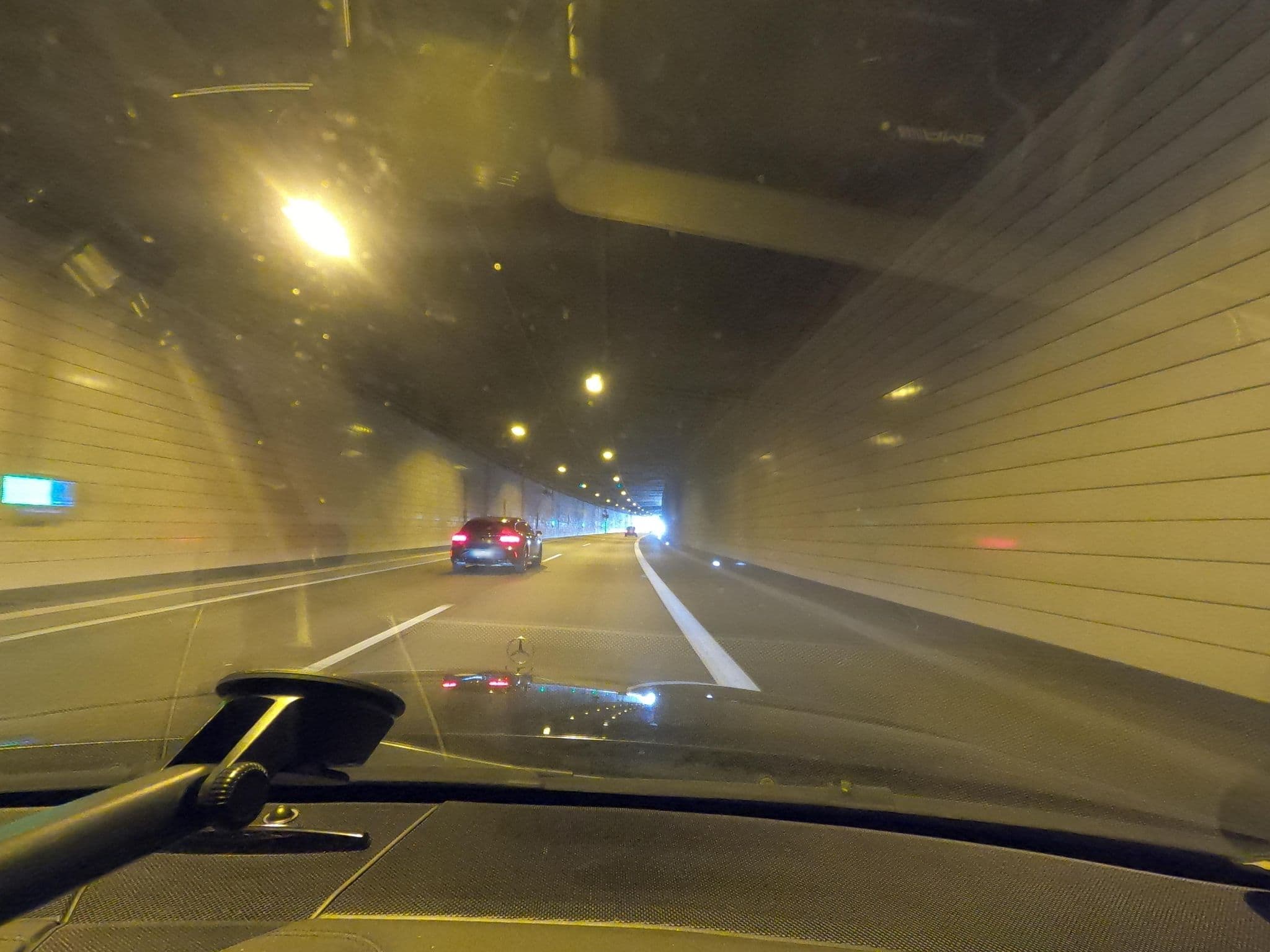 Street view near FOUR Essen City Centre, Essen — © saschahaberkorn (CC BY-SA · Mapillary)
