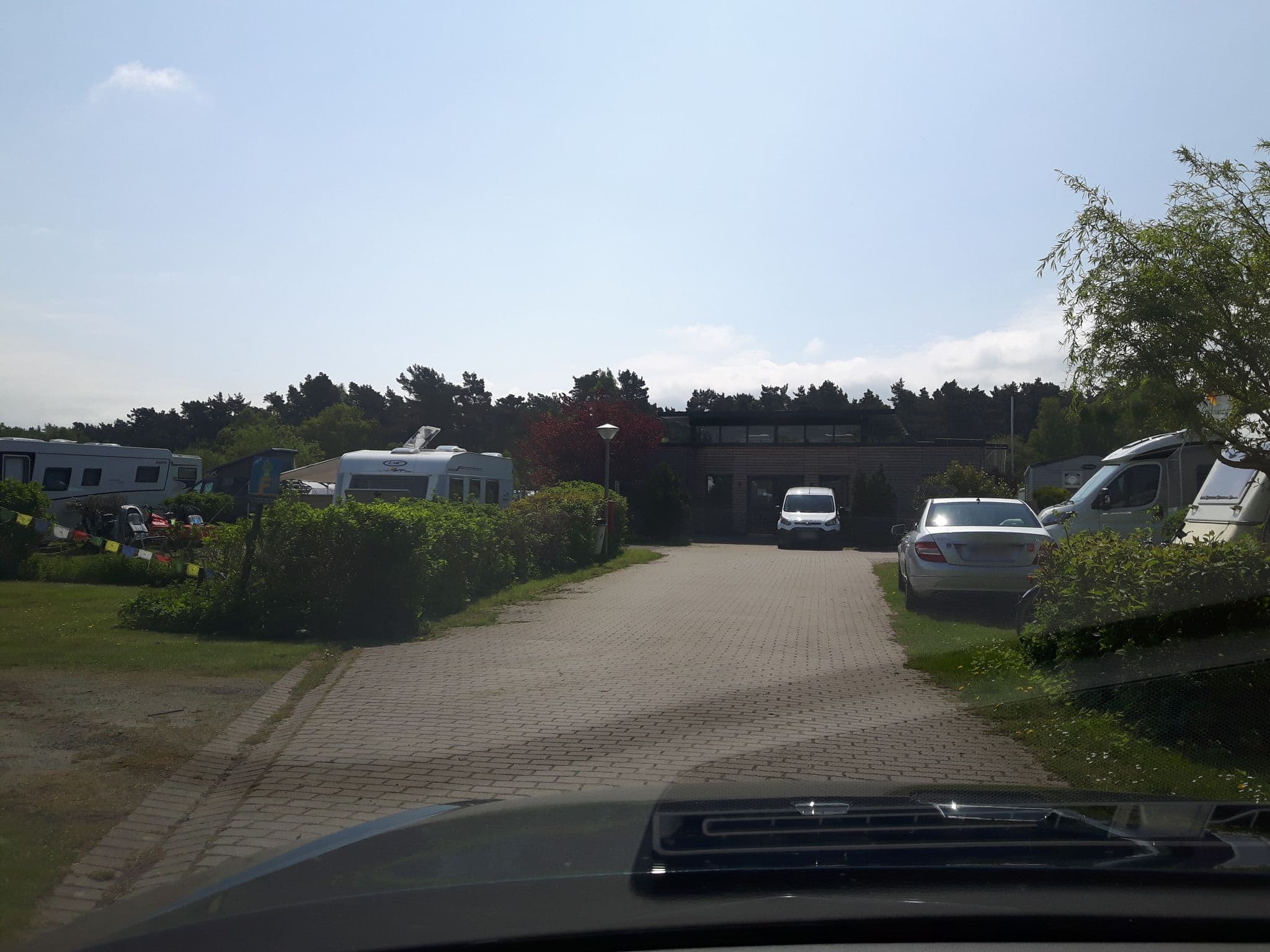 Street view near Campingplatz am Freesenbruch, Zingst — © changchun1 (CC BY-SA · Mapillary)