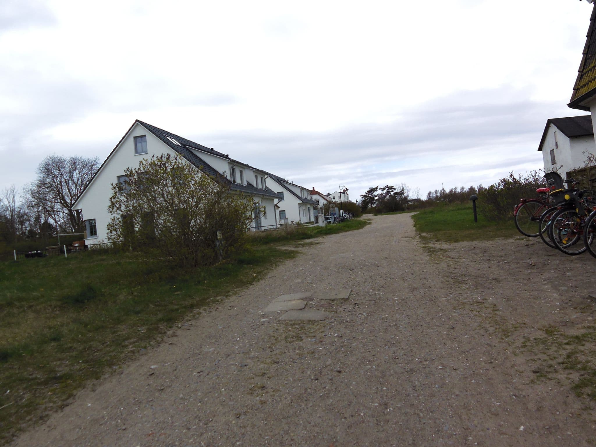 Street view near Villa Putbrese, Hiddensee — © zoegglmeyr (CC BY-SA · Mapillary)