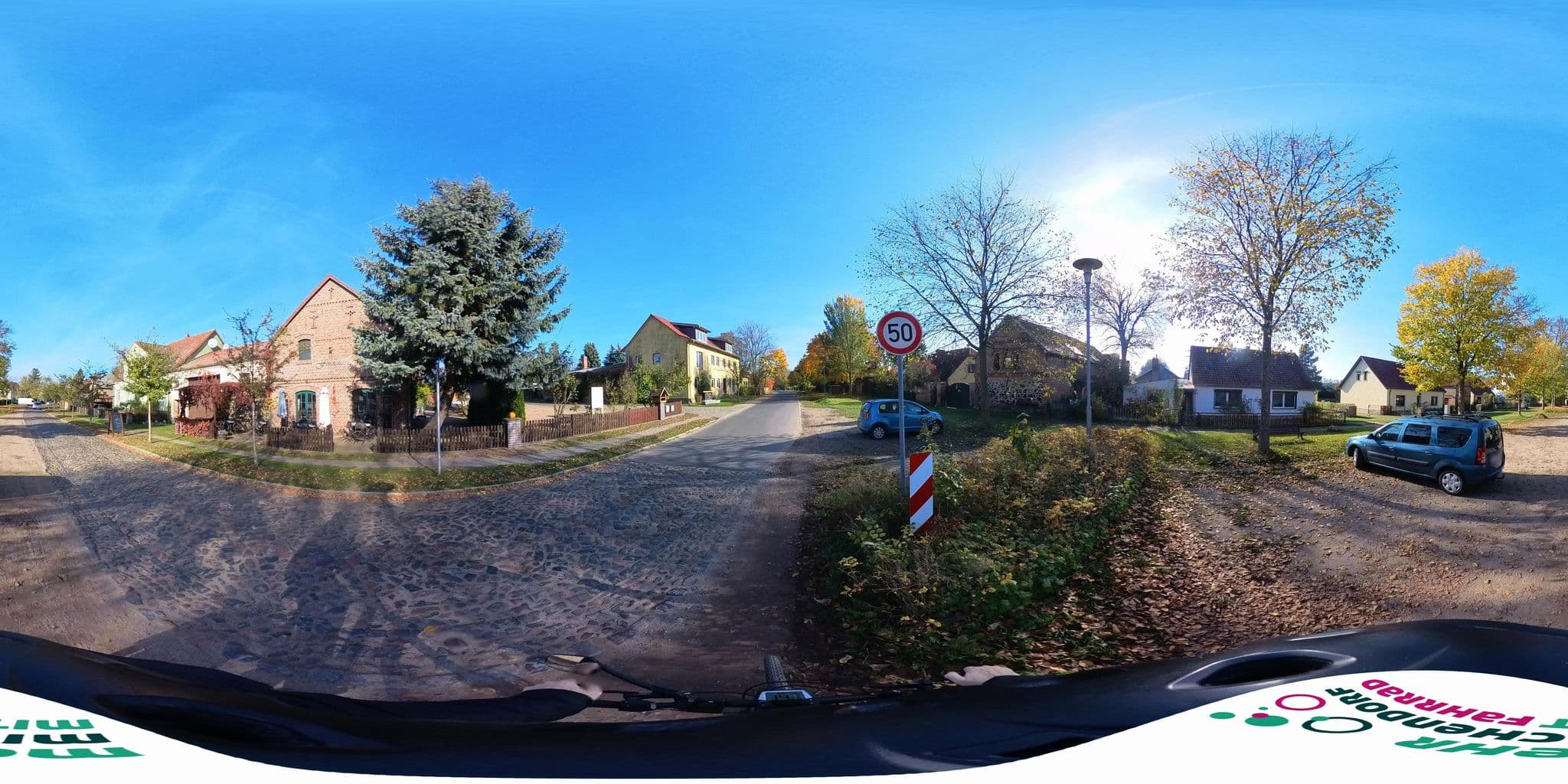 Street view near Fliederhof, Beelitz — © hARTwig (CC BY-SA · Mapillary)