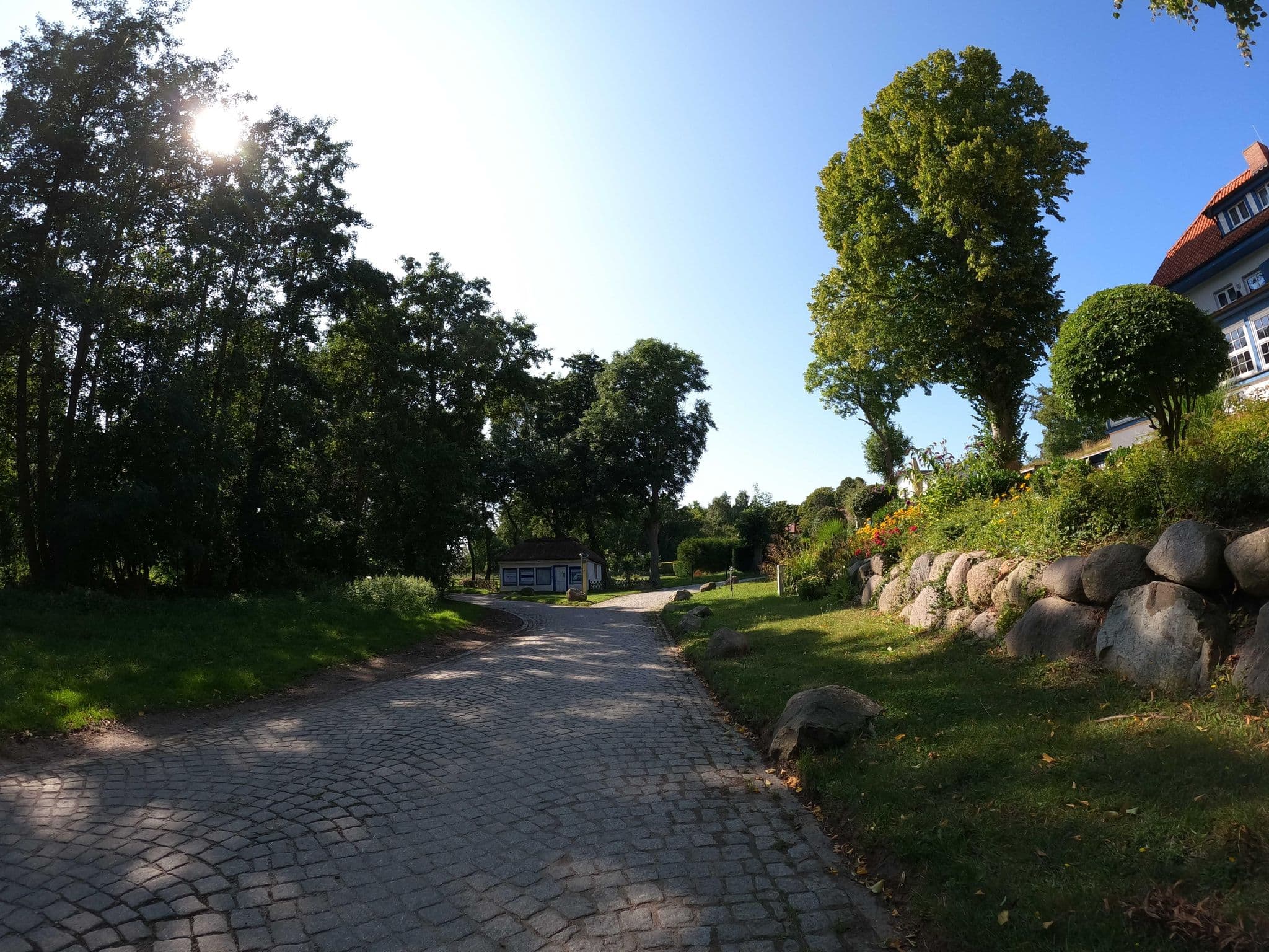 Street view near Apartementhaus Dornbusch, Hiddensee — © strubbl (CC BY-SA · Mapillary)