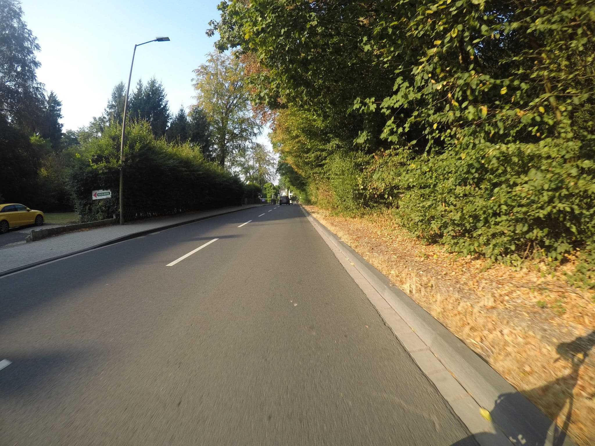 Street view near Wald-Hotel, Troisdorf — © mfa (CC BY-SA · Mapillary)