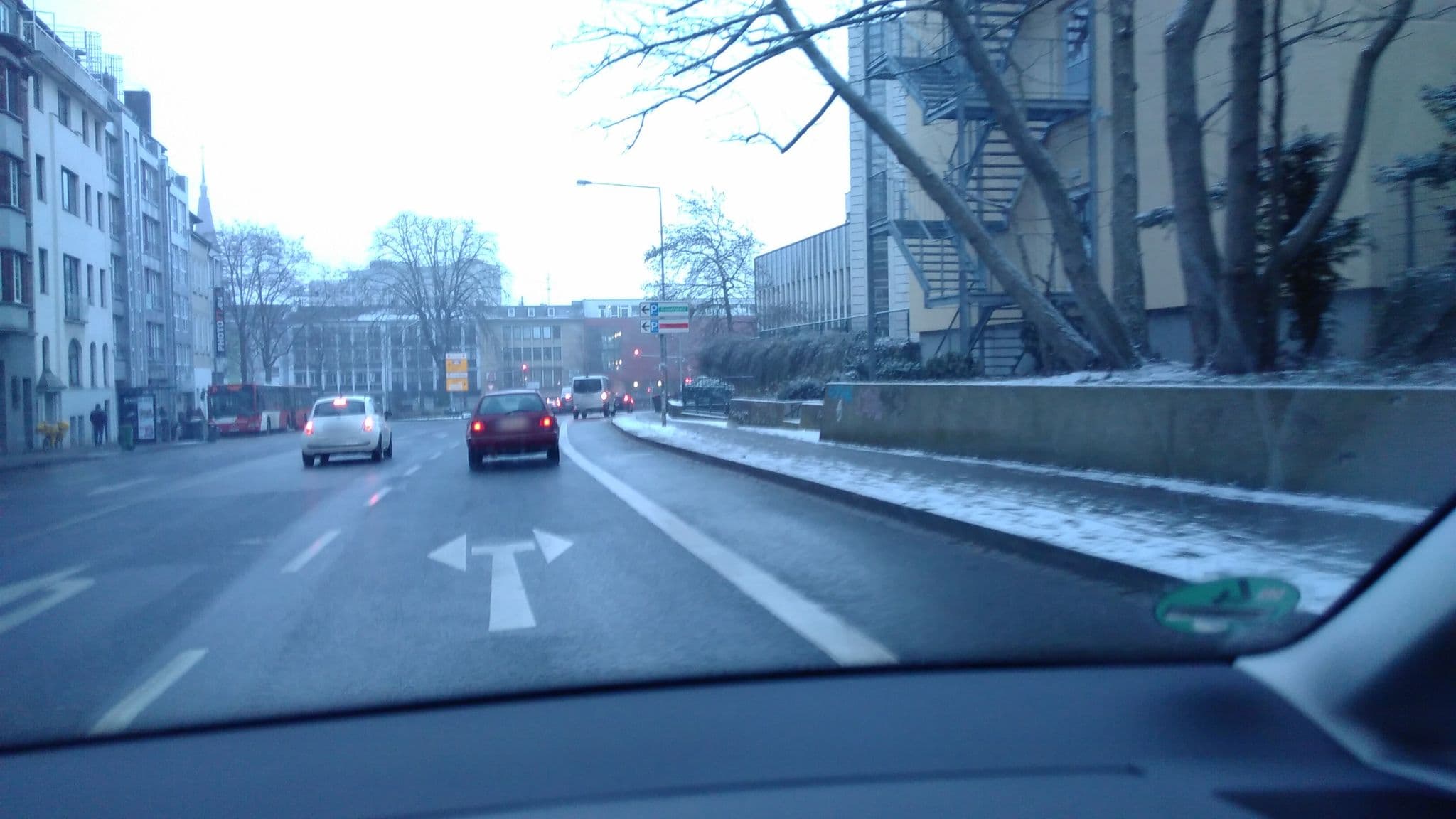 Street view near A&O Hostel Hauptbahnhof, Aachen — © zuse (CC BY-SA · Mapillary)