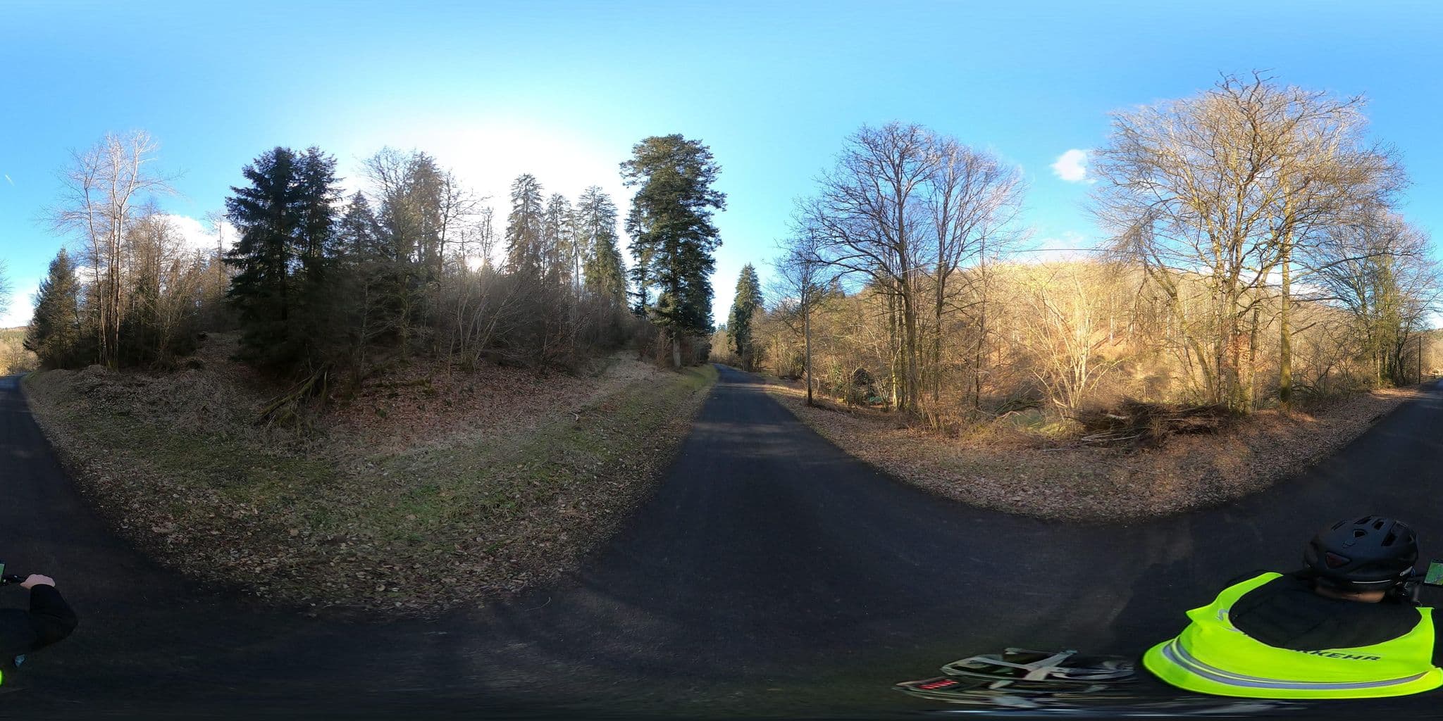 Street view near Zeltplatz Klause, Aura im Sinngrund — © Planungsgesellschaft_RV-K_MB (CC BY-SA · Mapillary)