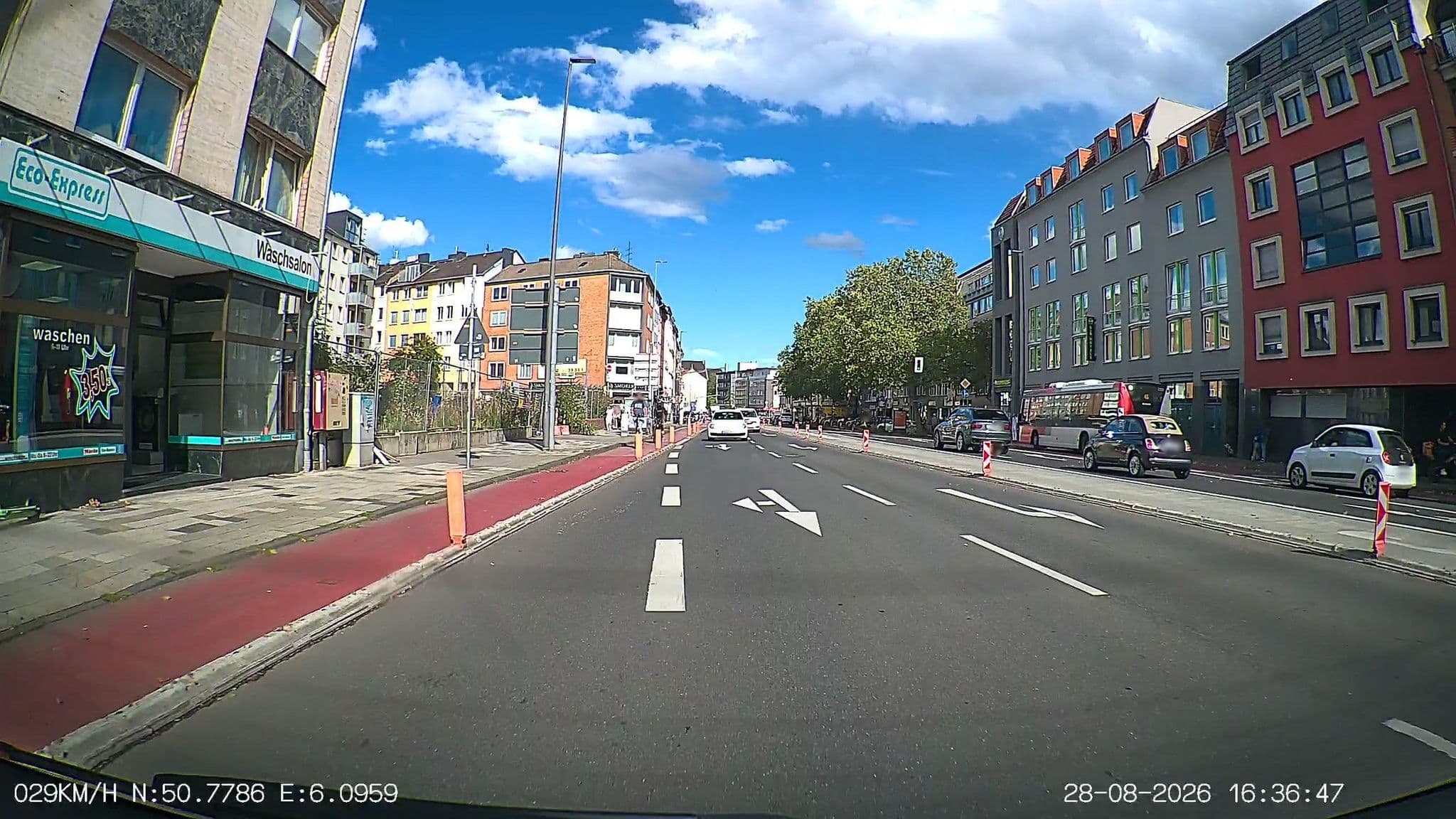 Street view near Cityhotel Kaiser Karl, Aachen — © heetENkoel (CC BY-SA · Mapillary)