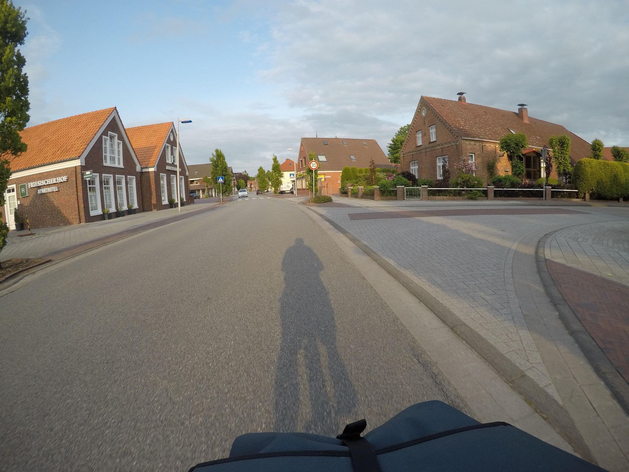 Street view near Friesischer Hof - Aparthotel, Hage — © mfa (CC BY-SA · Mapillary)