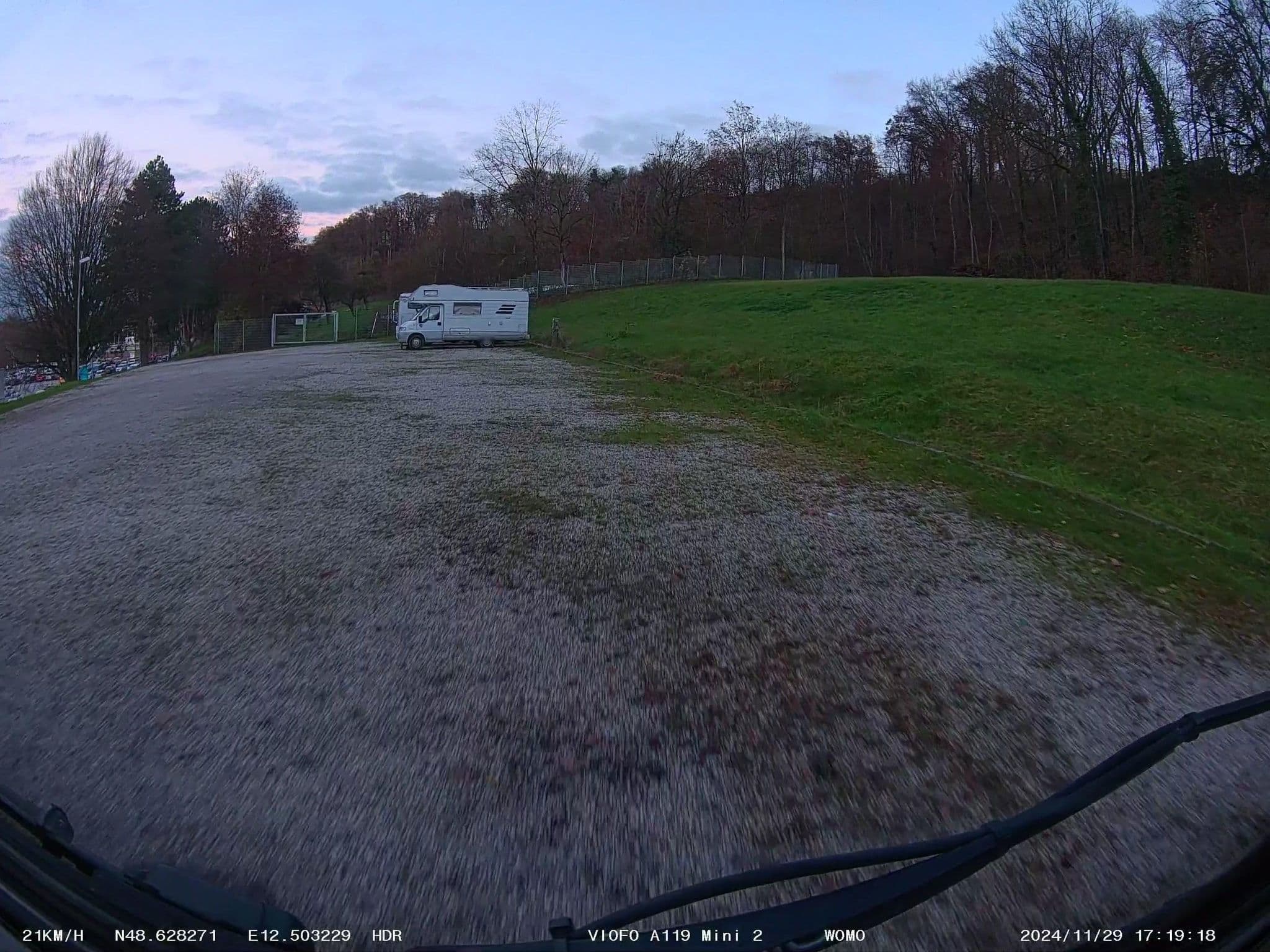 Street view near Wohnmobilstellplatz Caprima Freizeitbad - Dingolfing, Dingolfing — © soulcover (CC BY-SA · Mapillary)