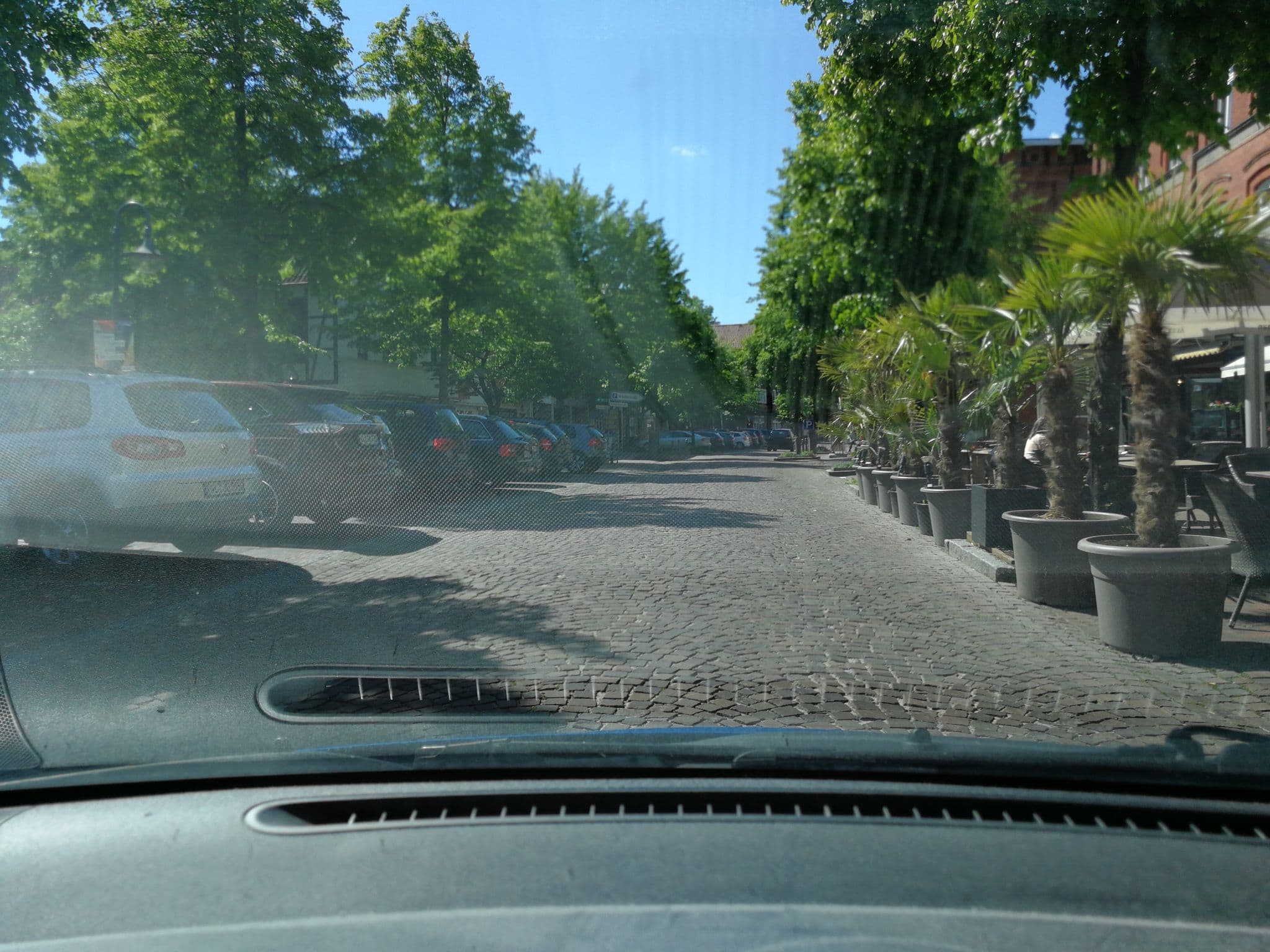Street view near Zum weißen Ross, Winsen — © hotteliene (CC BY-SA · Mapillary)