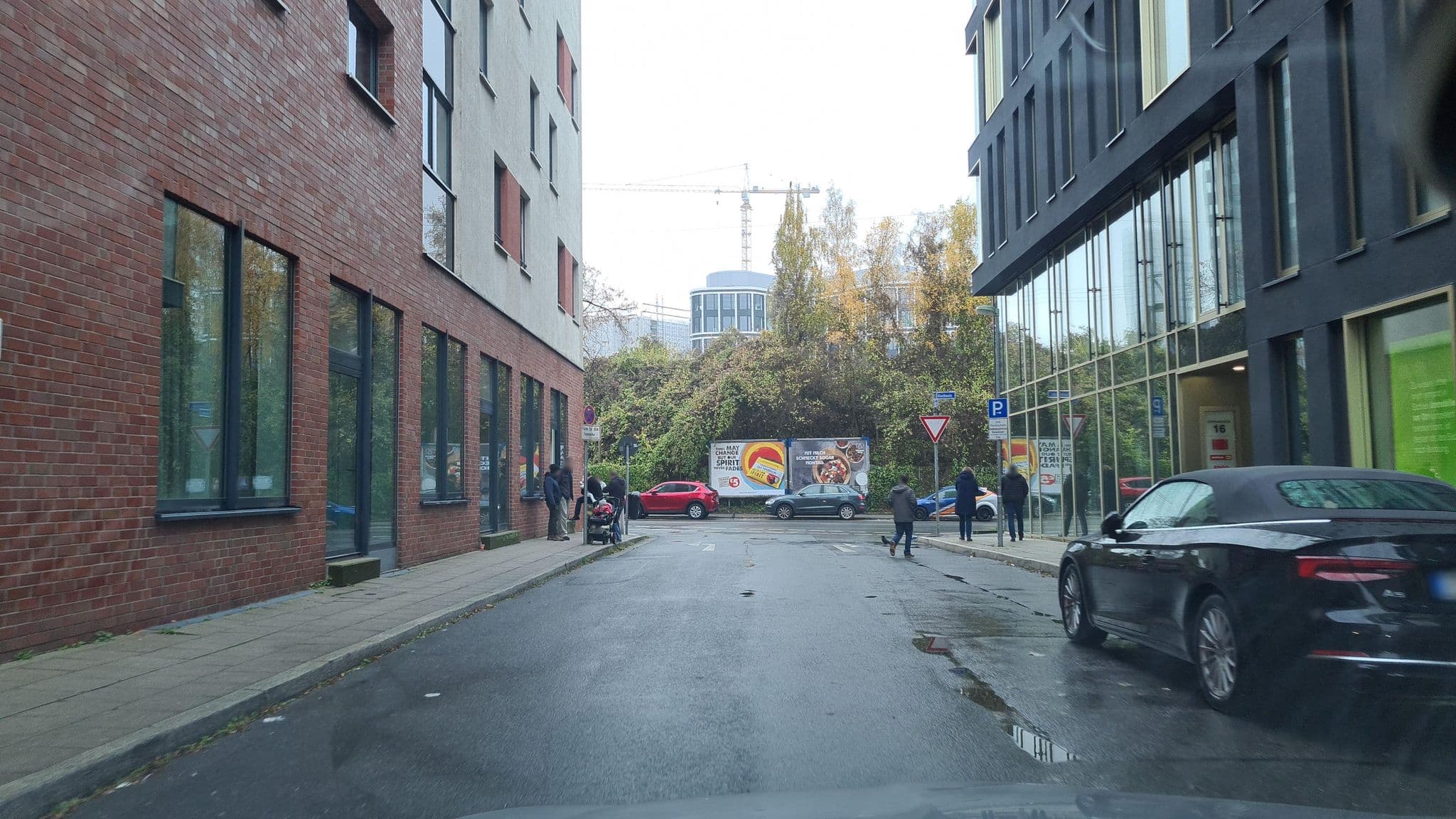 Street view near Spark by Hilton Essen City Center, Essen — © dsmm (CC BY-SA · Mapillary)