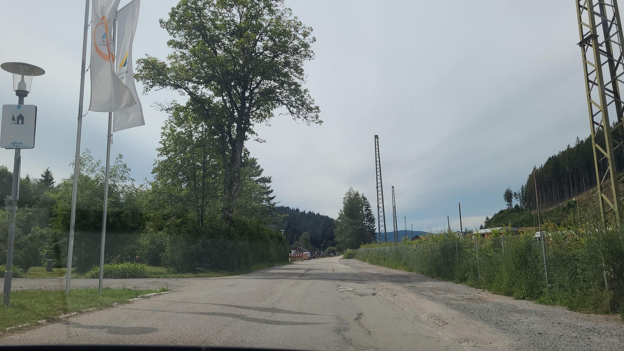 Street view near Jugendherberge Schluchsee-Seebrugg, Schluchsee — © Lukas1976 (CC BY-SA · Mapillary)