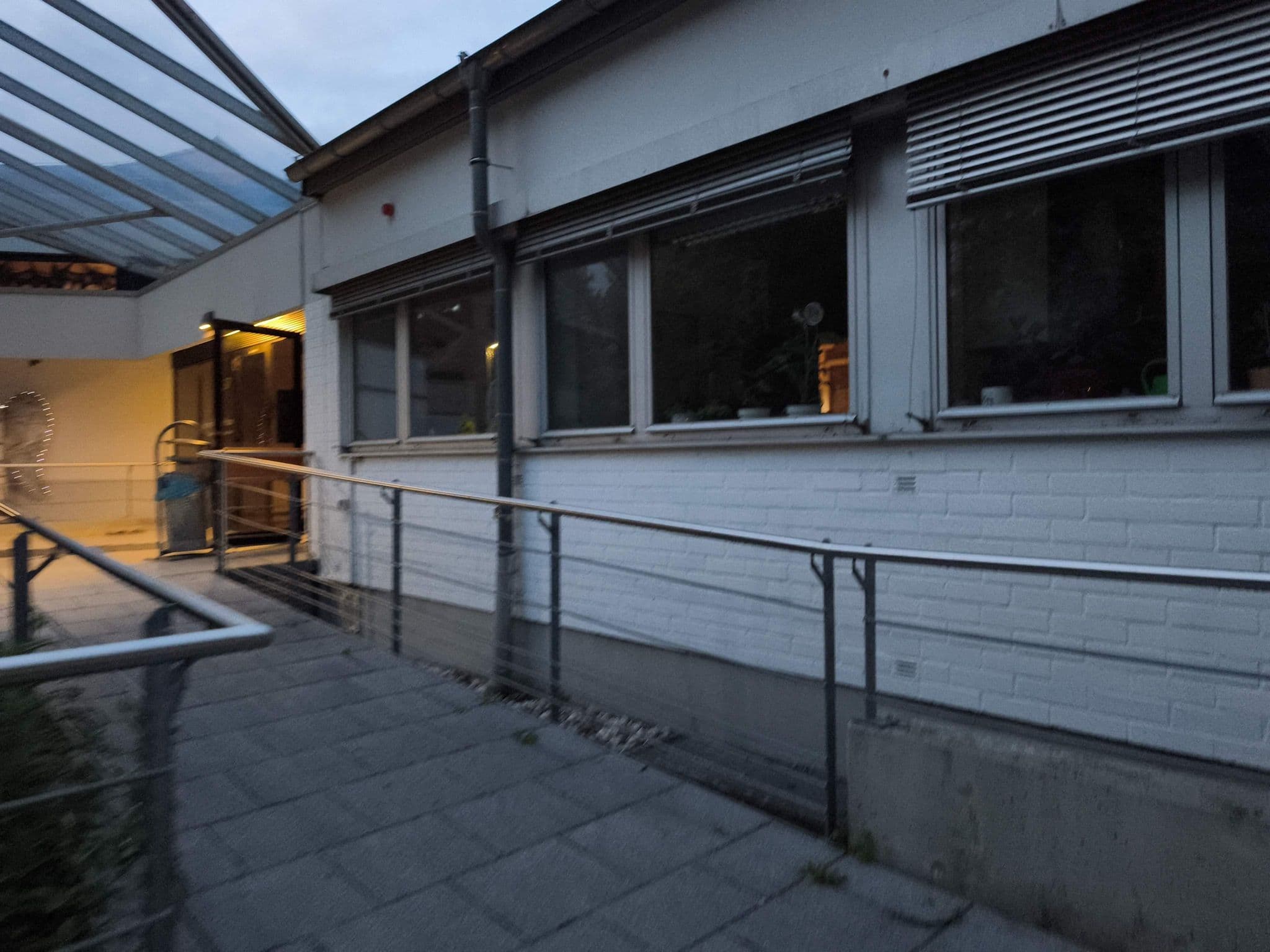 Street view near Heinrich-Lübke-Haus, Möhnesee — © hotteliene (CC BY-SA · Mapillary)