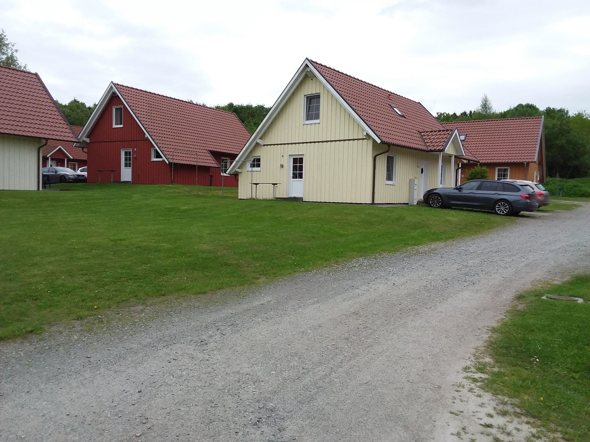 Street view near Ferienpark Kreidesee Hemmoor, Hemmoor — © uevchen64 (CC BY-SA · Mapillary)