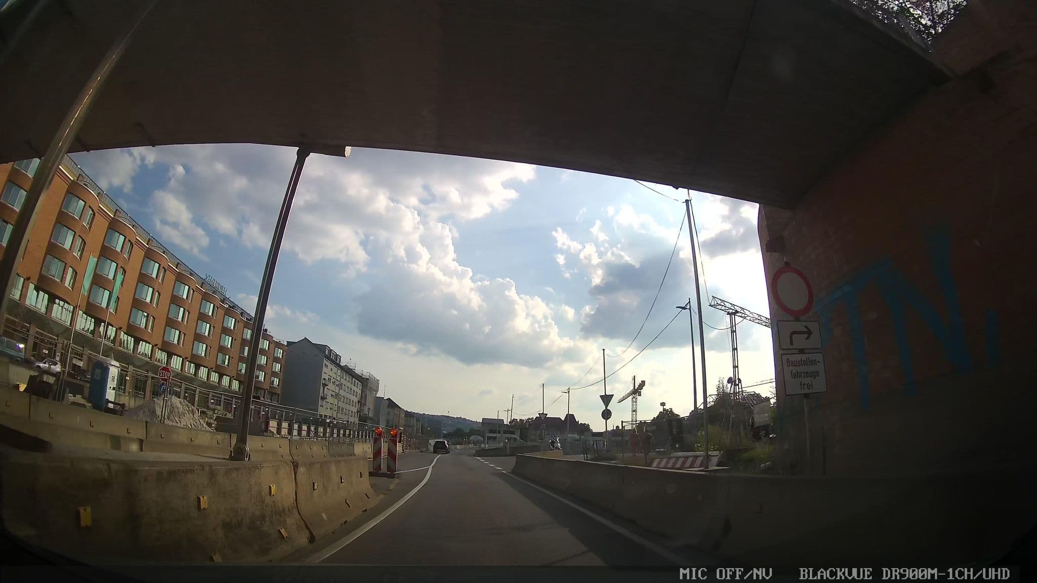 Street view near Le Méridien, Stuttgart — © chuck (CC BY-SA · Mapillary)