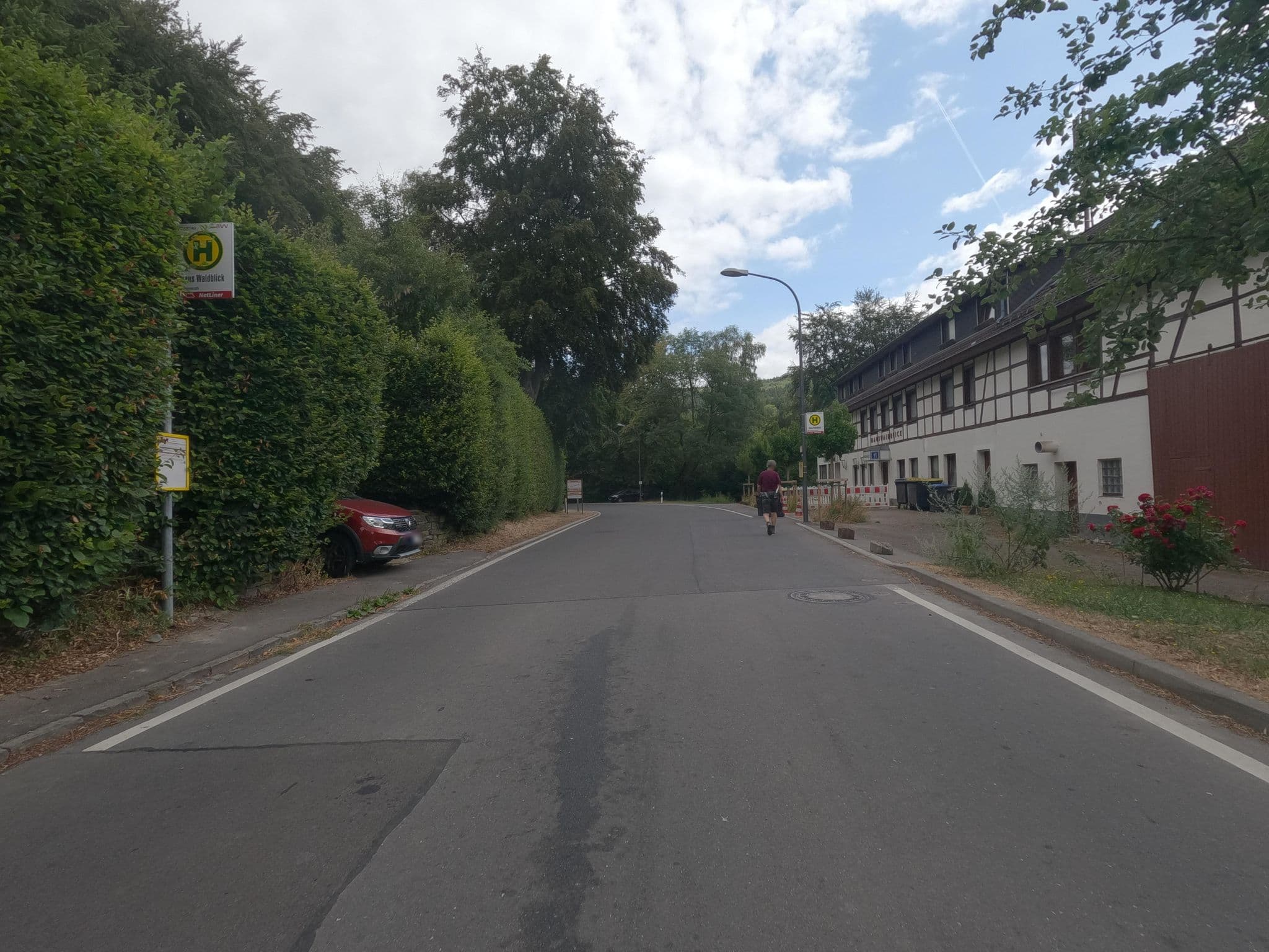 Street view near Haus Waldblick, Simmerath — © hektor1989 (CC BY-SA · Mapillary)