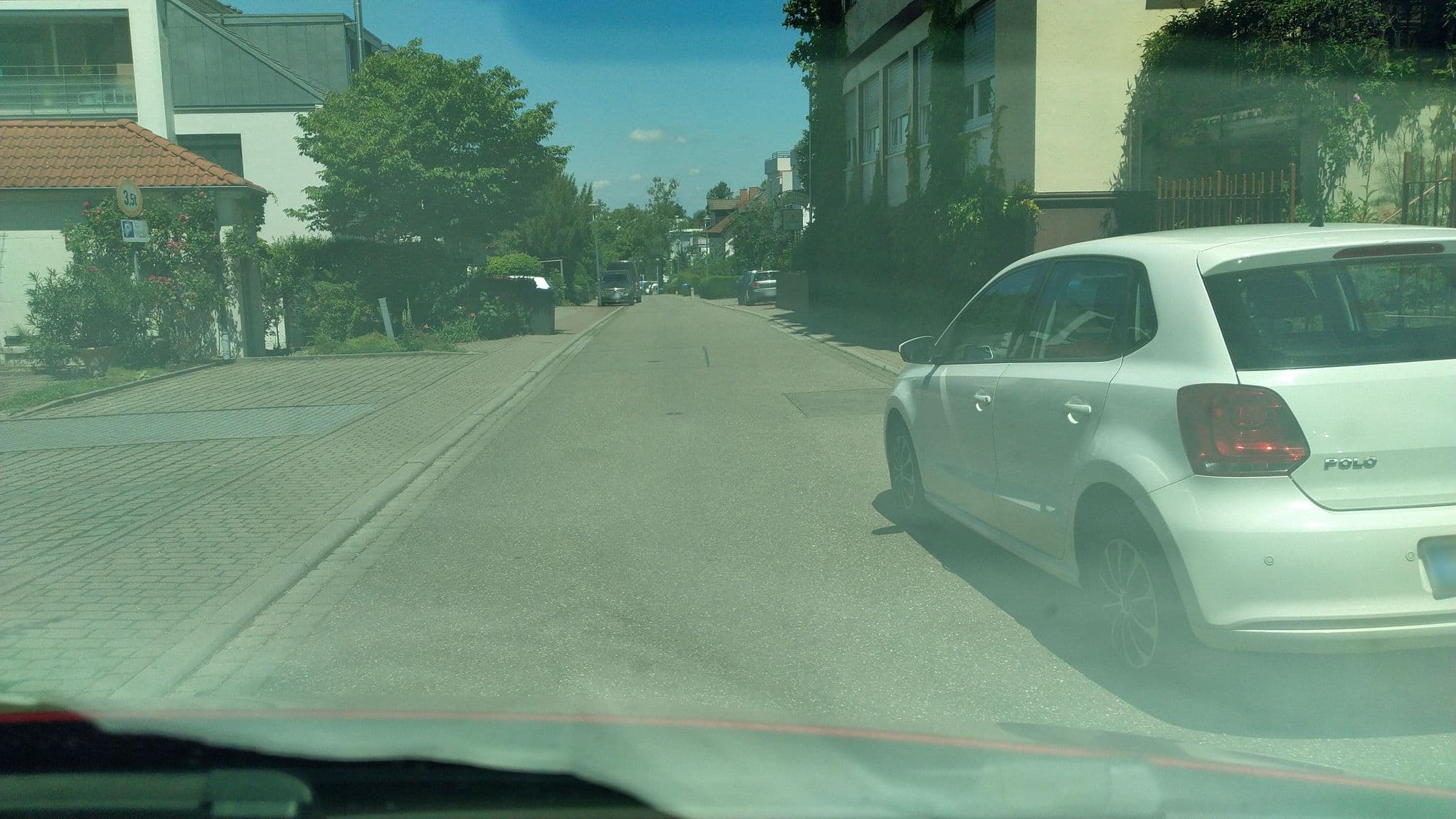 Street view near Frohe Einkehr, Merzhausen — © fxesbg (CC BY-SA · Mapillary)