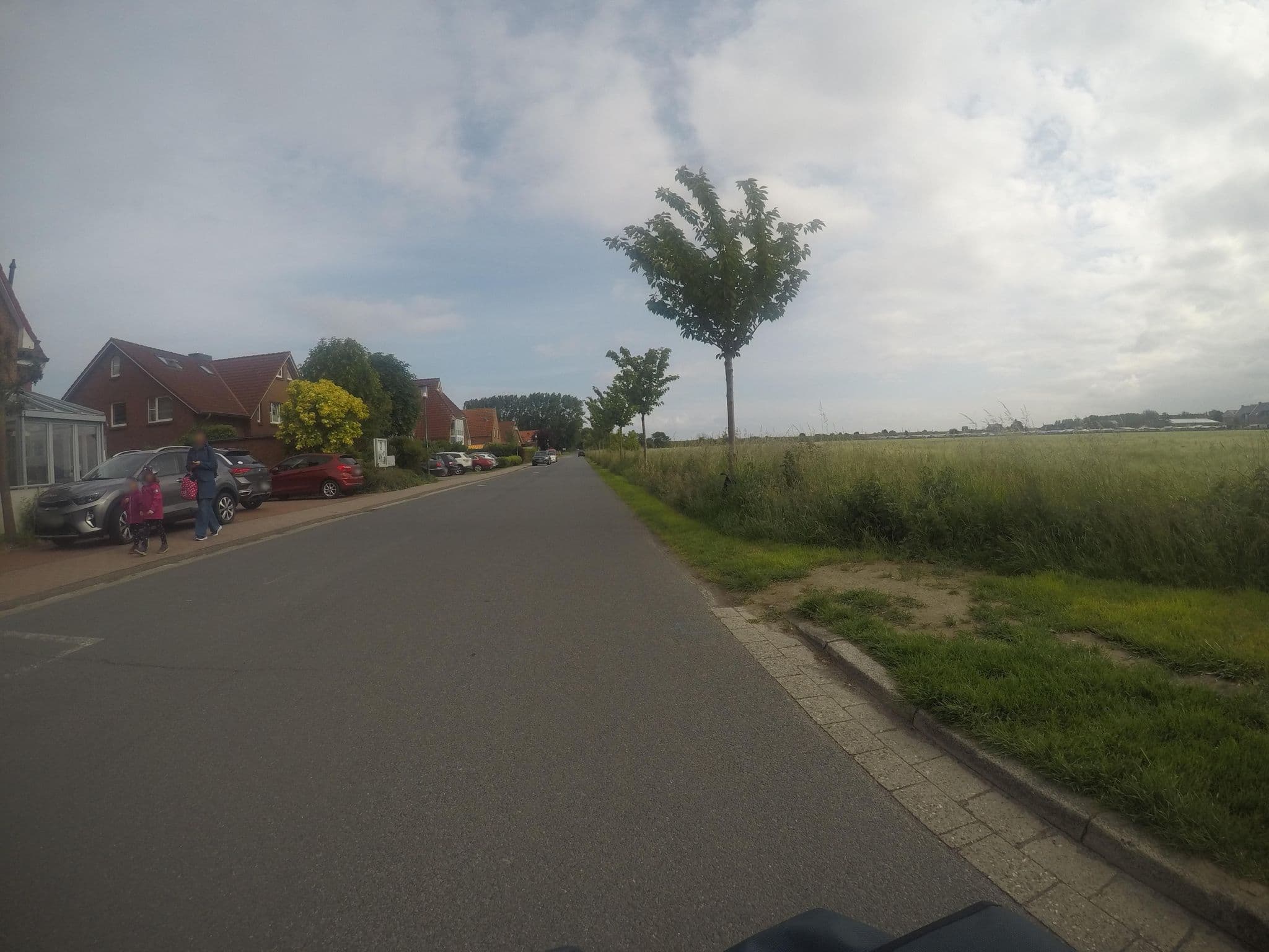Street view near Hotel DÜNENLÄUFER, Neuharlingersiel — © mfa (CC BY-SA · Mapillary)
