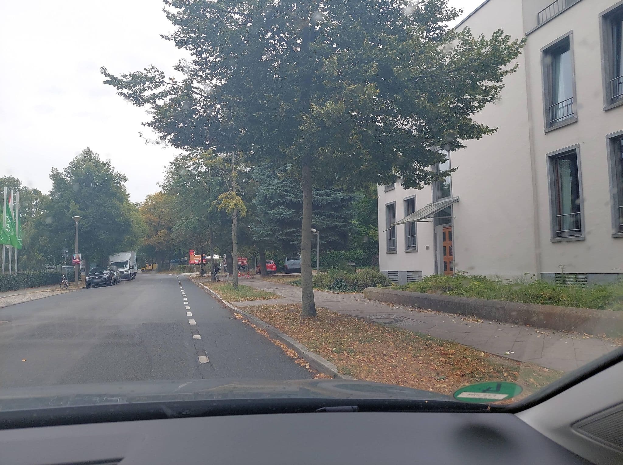 Street view near avendi Hotel am Griebnitzsee, Wannsee — © DBSEV_SBB (CC BY-SA · Mapillary)