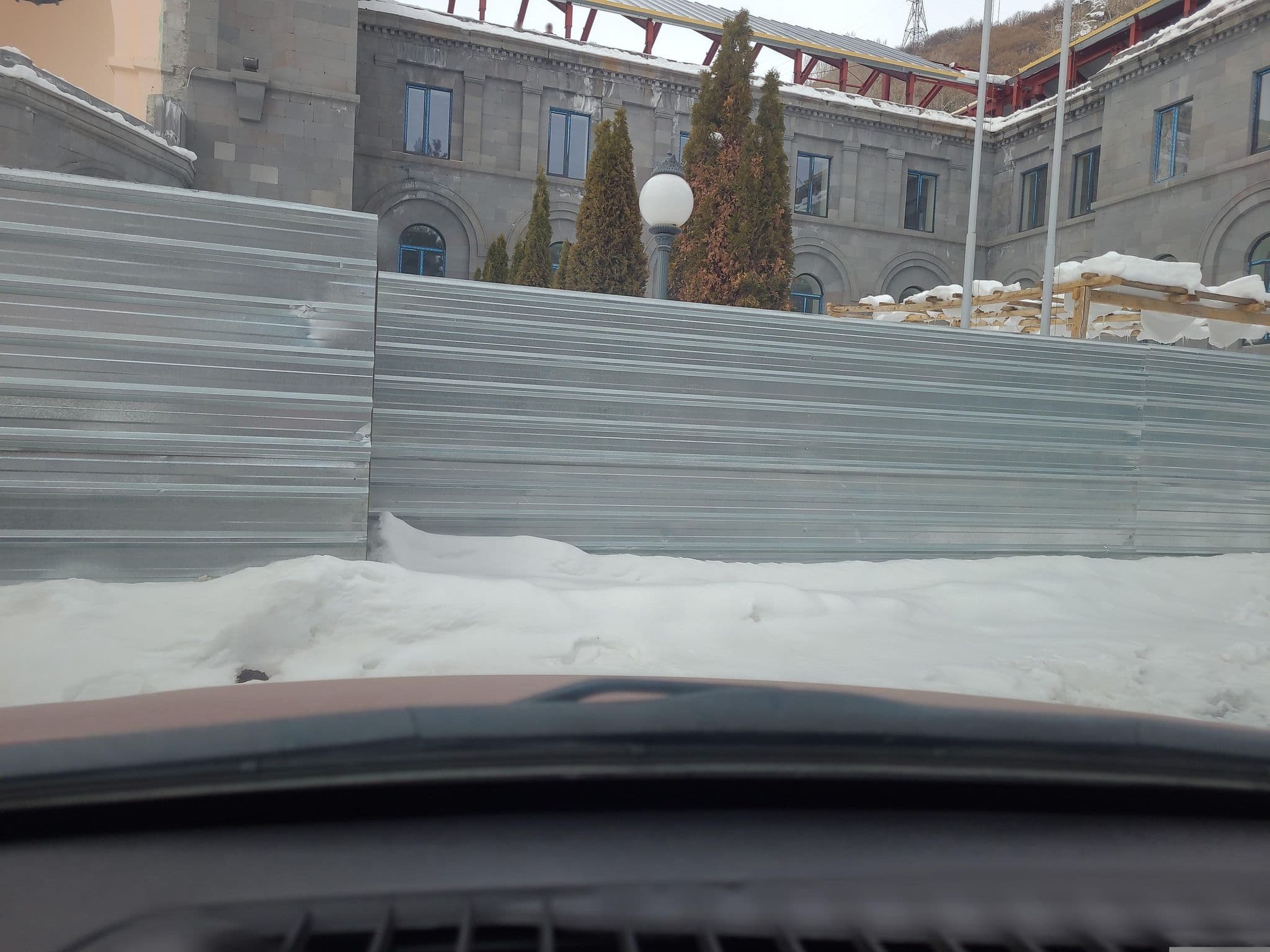 Street view near Armenia hotel and spa, Jermuk — © noktoborus (CC BY-SA · Mapillary)