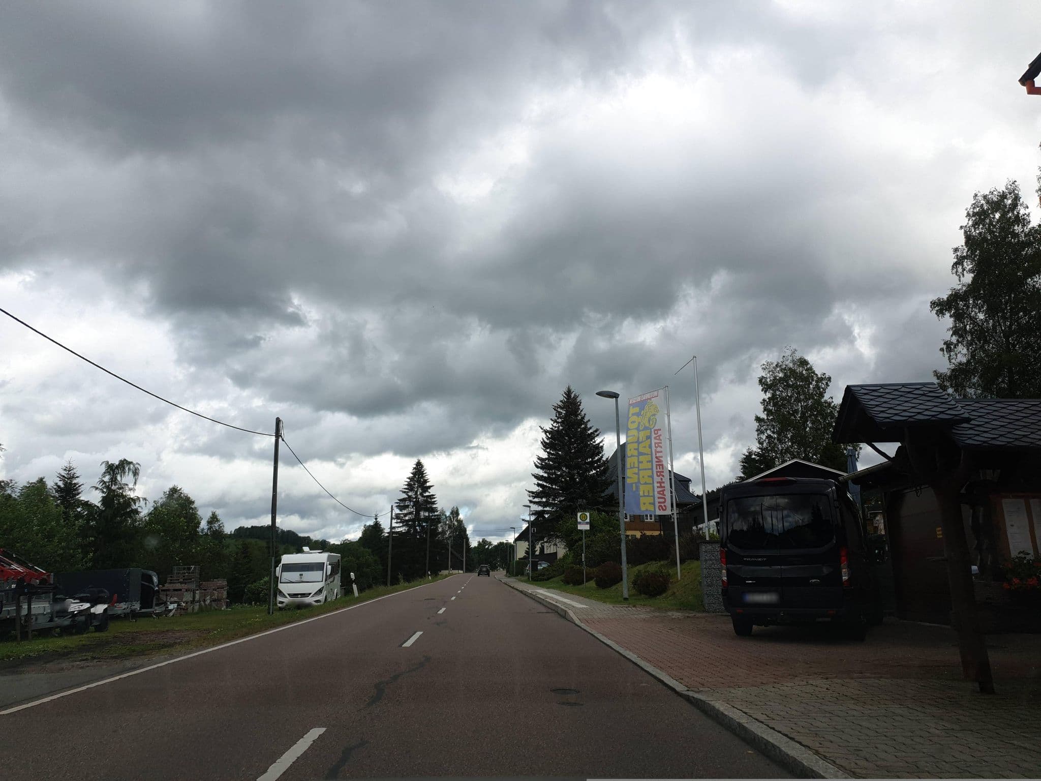 Street view near Landhotel Flöhatal, Seiffen — © canislupus (CC BY-SA · Mapillary)