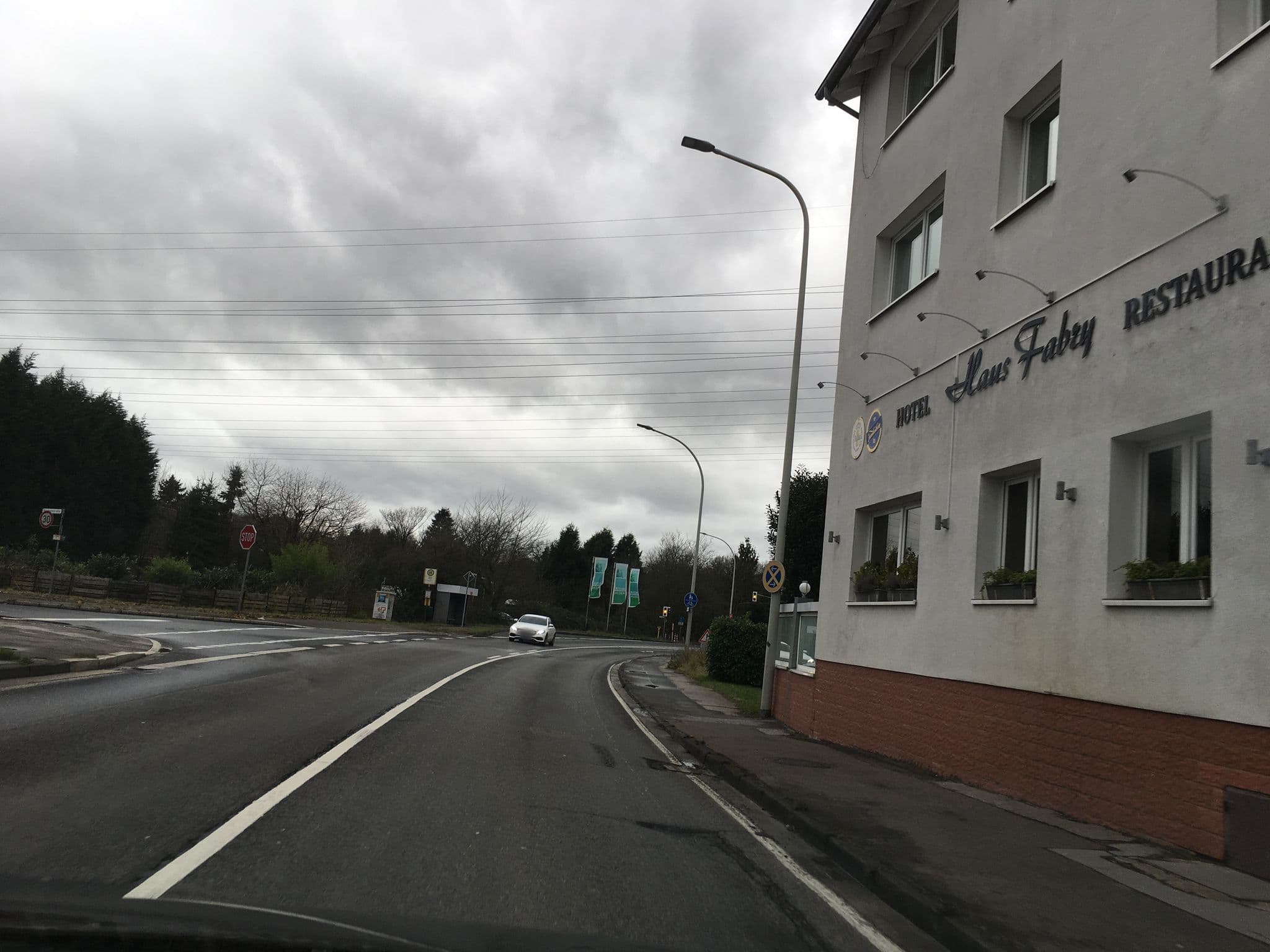 Street view near Haus Fabry, Hilden — © wladimir (CC BY-SA · Mapillary)
