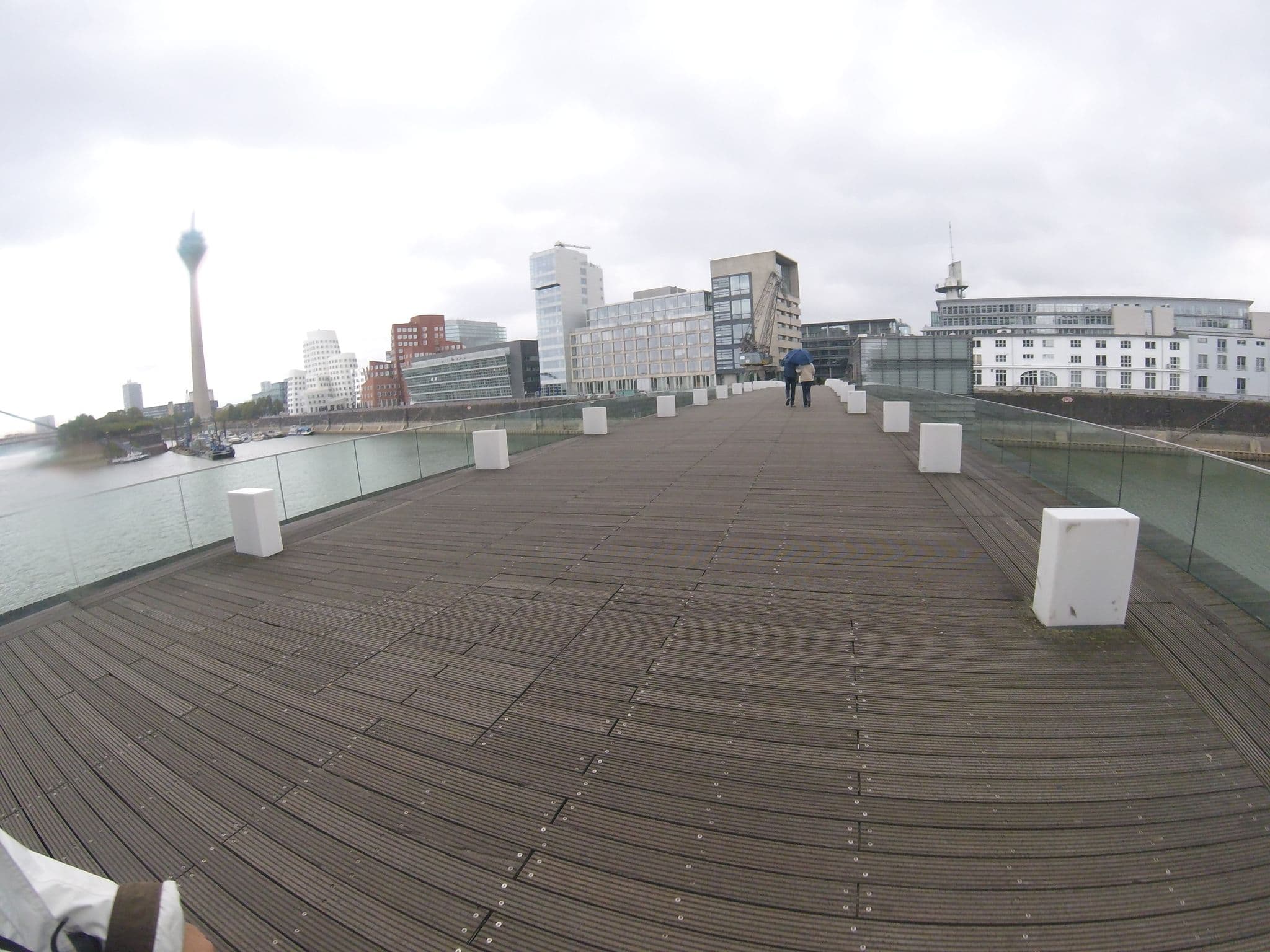 Street view near Hyatt Regency Dusseldorf, Düsseldorf — © chuck (CC BY-SA · Mapillary)