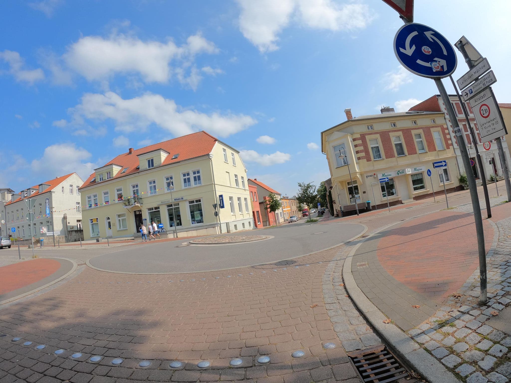Street view near Gasthaus Harmonie, Malchow — © strubbl (CC BY-SA · Mapillary)