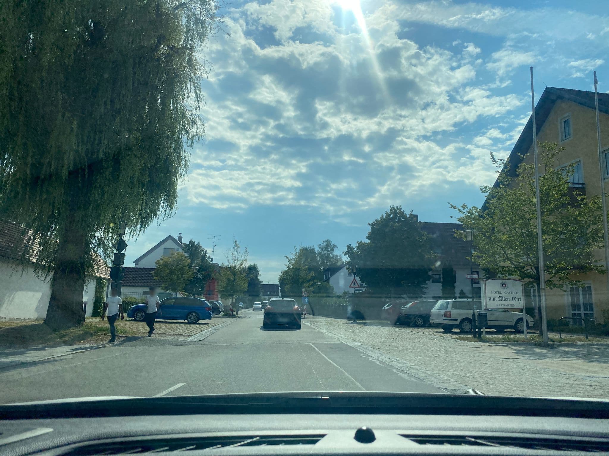 Street view near Alter Wirt, Langenbach — © vorwaertsimmer (CC BY-SA · Mapillary)
