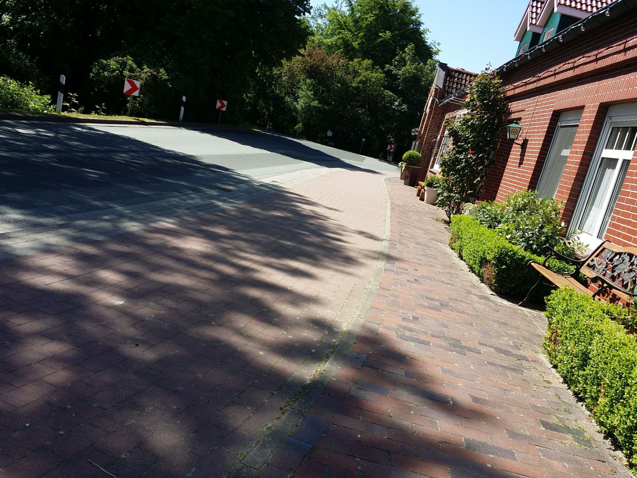 Street view near Ferienwohnungen Heyken, Neuharlingersiel