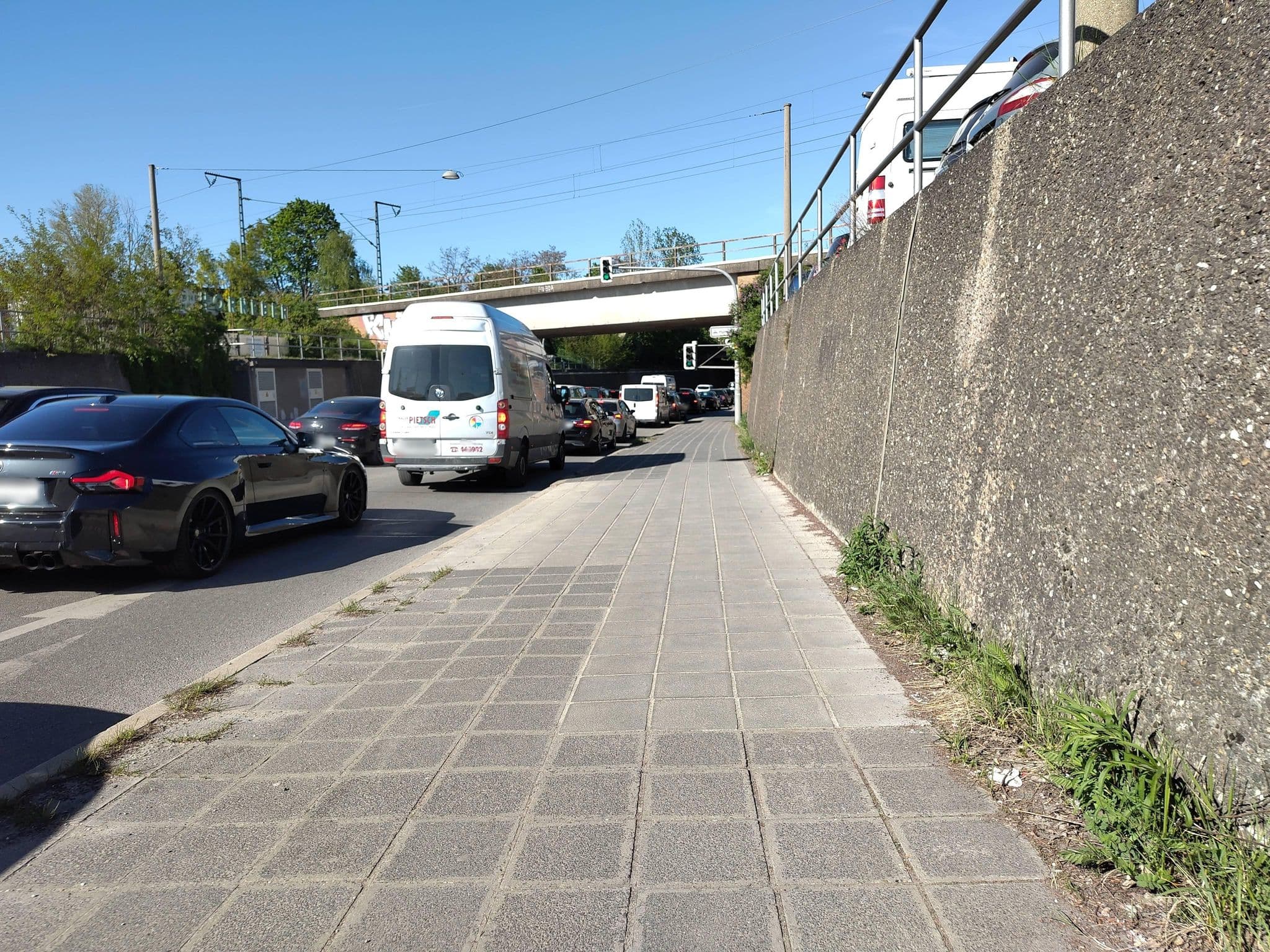 Street view near Pension Muggenhof, Wetzendorf — © HaraldBk (CC BY-SA · Mapillary)