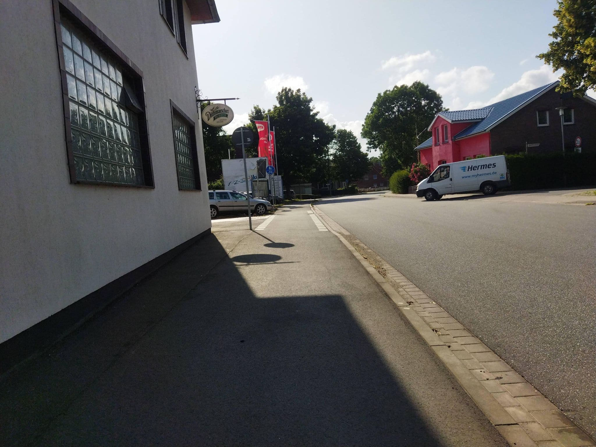Street view near Elbblick Brokdorf Hotel Sell, Brokdorf — © changchun1 (CC BY-SA · Mapillary)